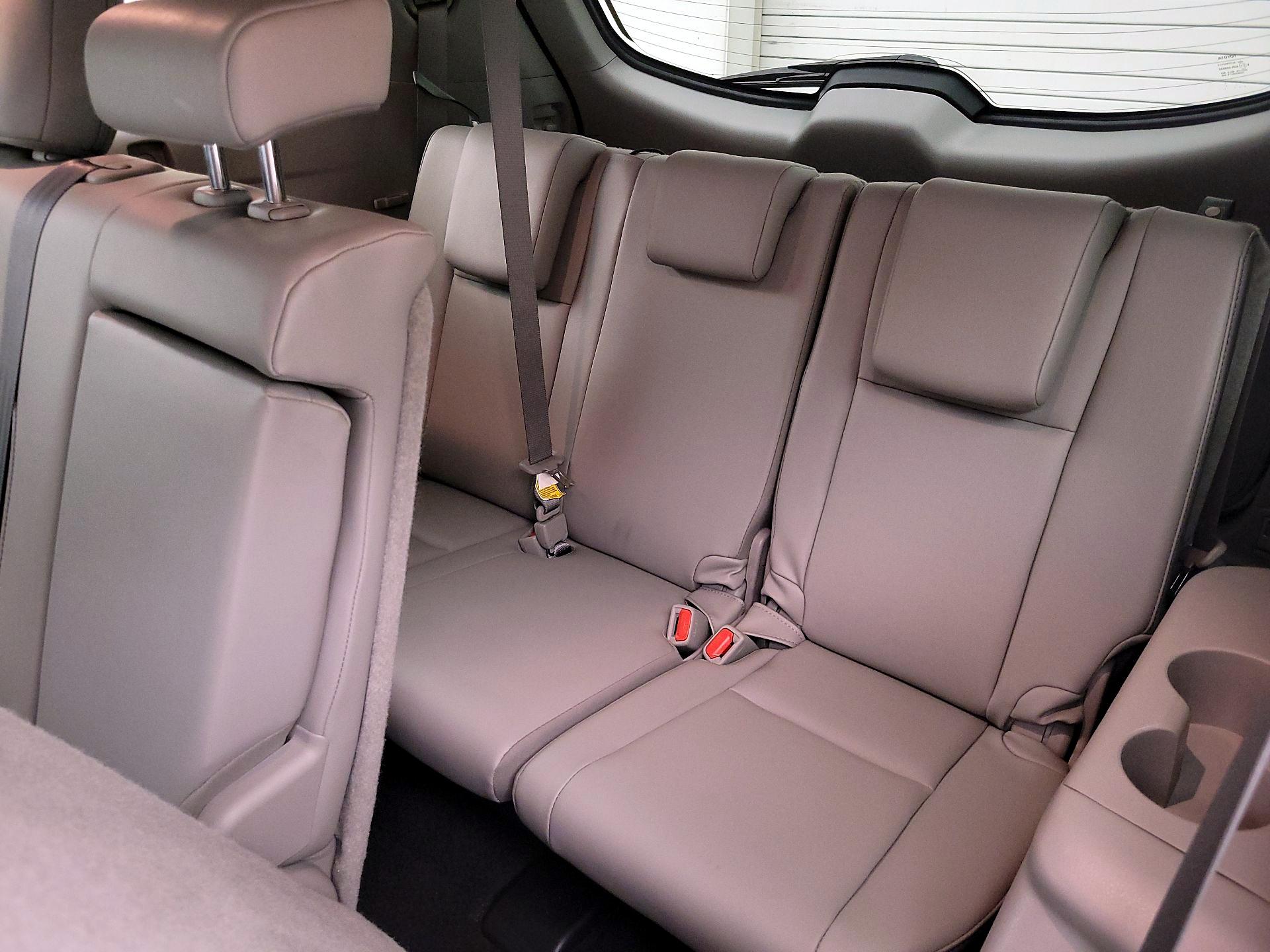 Thumbnail: 2019 Toyota Highlander - 20