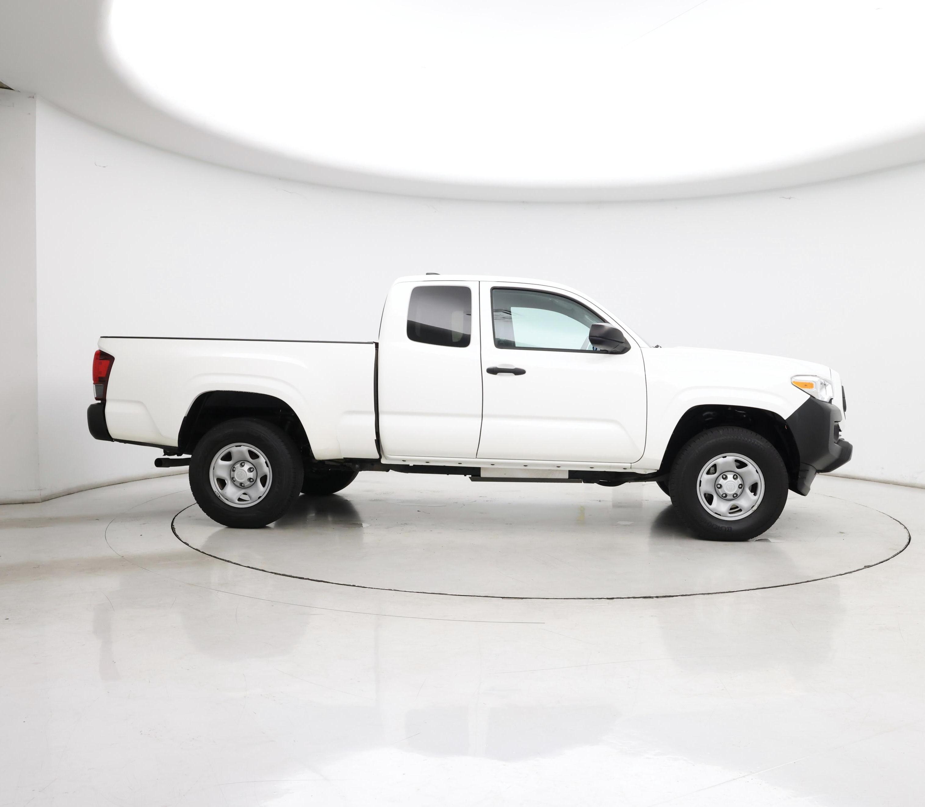 Thumbnail: 2022 Toyota Tacoma - 7