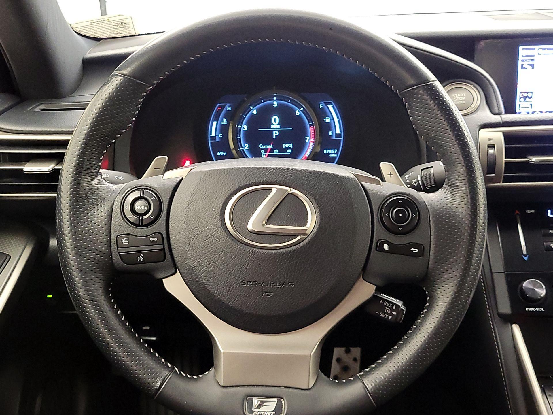 Thumbnail: 2014 Lexus IS - 10