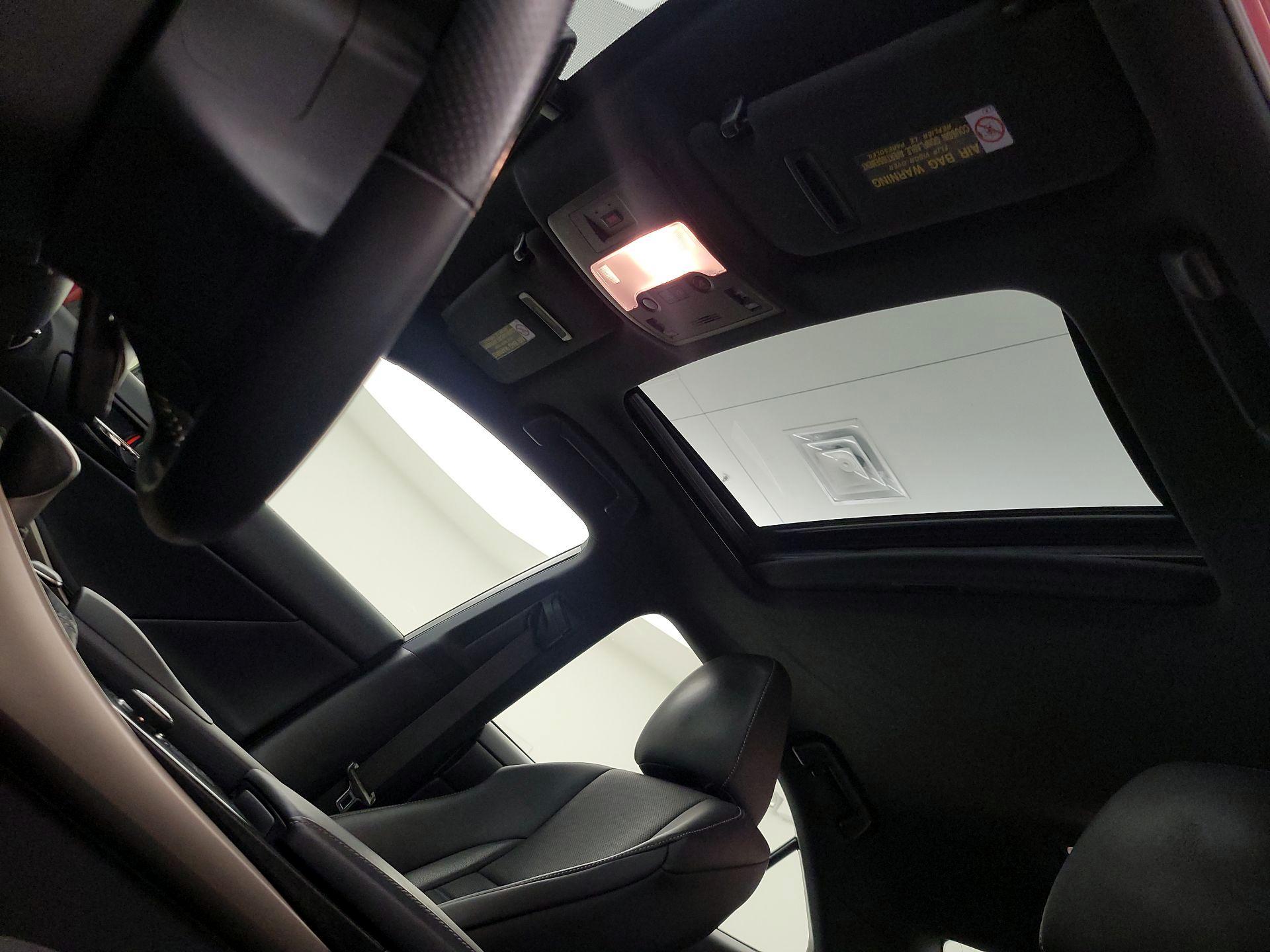 Thumbnail: 2014 Lexus IS - 20