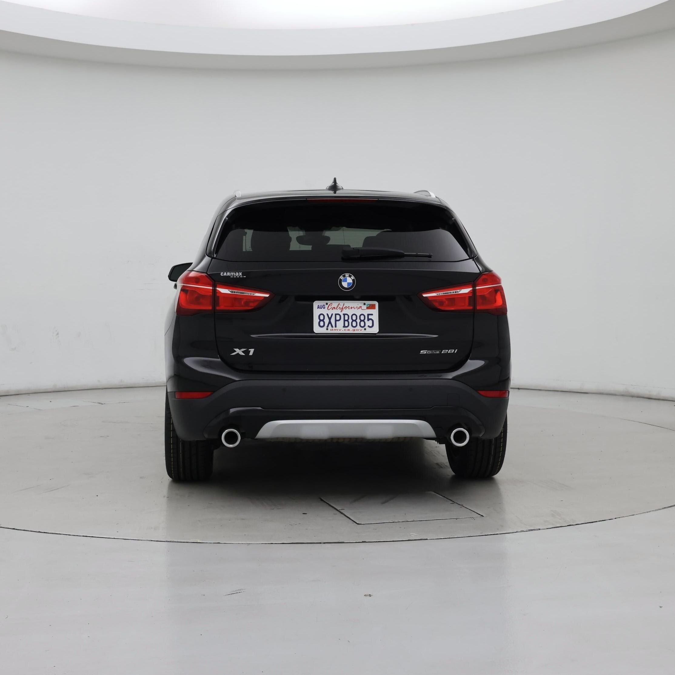 Thumbnail: 2021 BMW X1 - 6