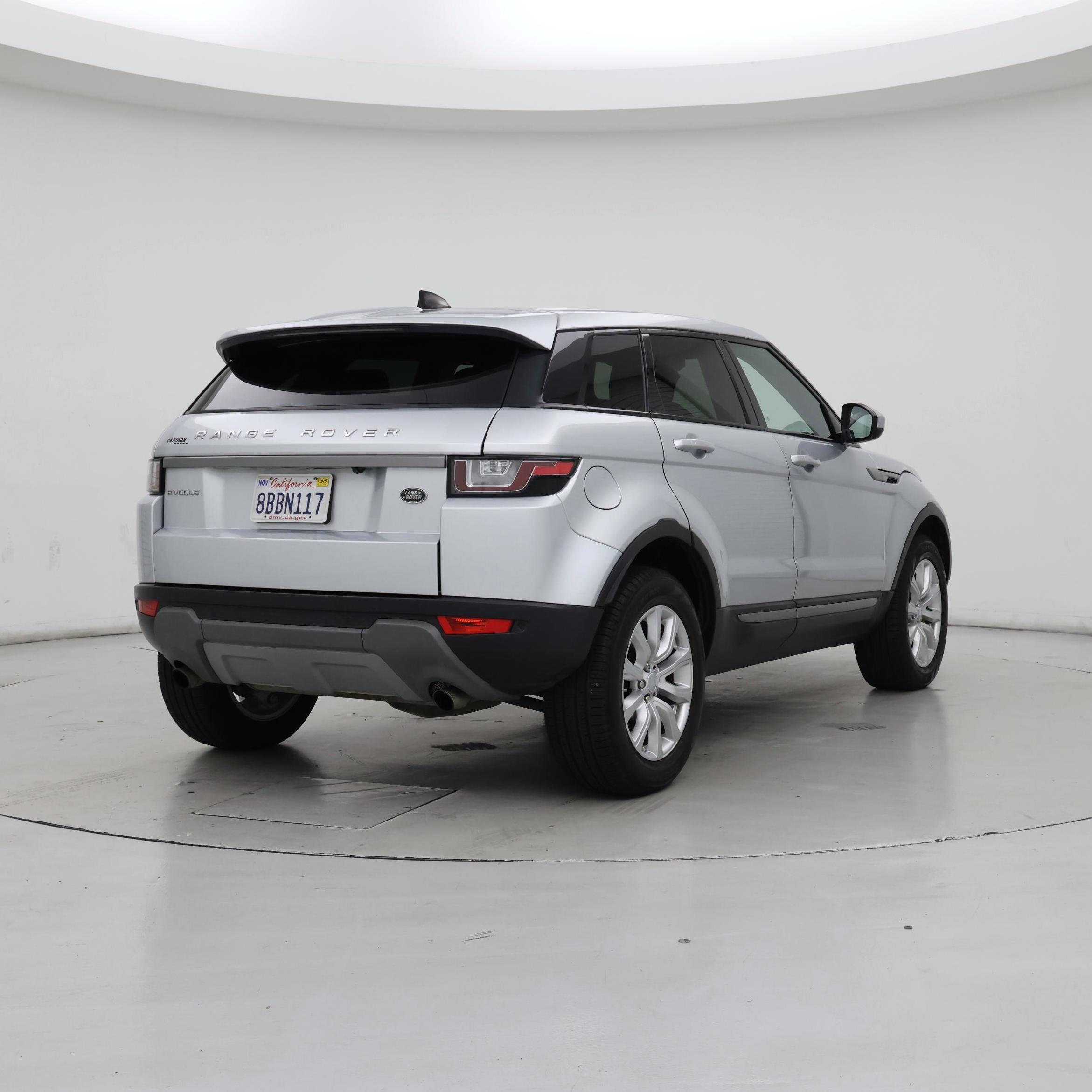 Thumbnail: 2017 Land Rover Range Rover Evoque - 8