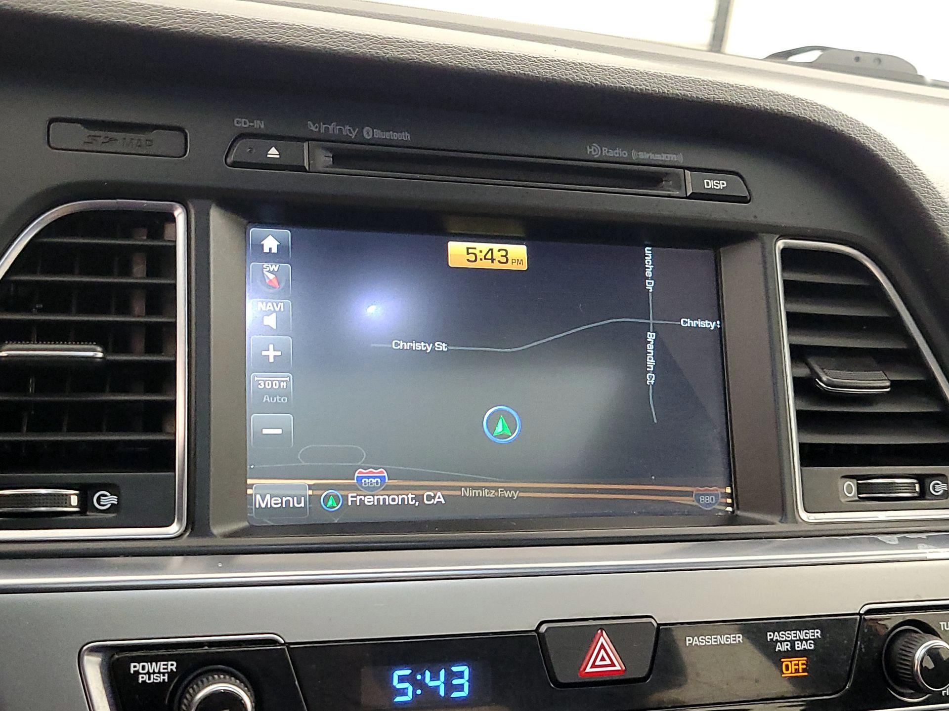 Thumbnail: 2015 Hyundai Sonata - 14