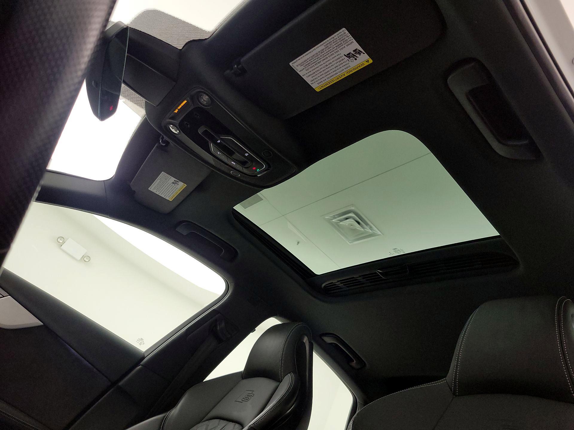 Thumbnail: 2021 Audi S4 - 19