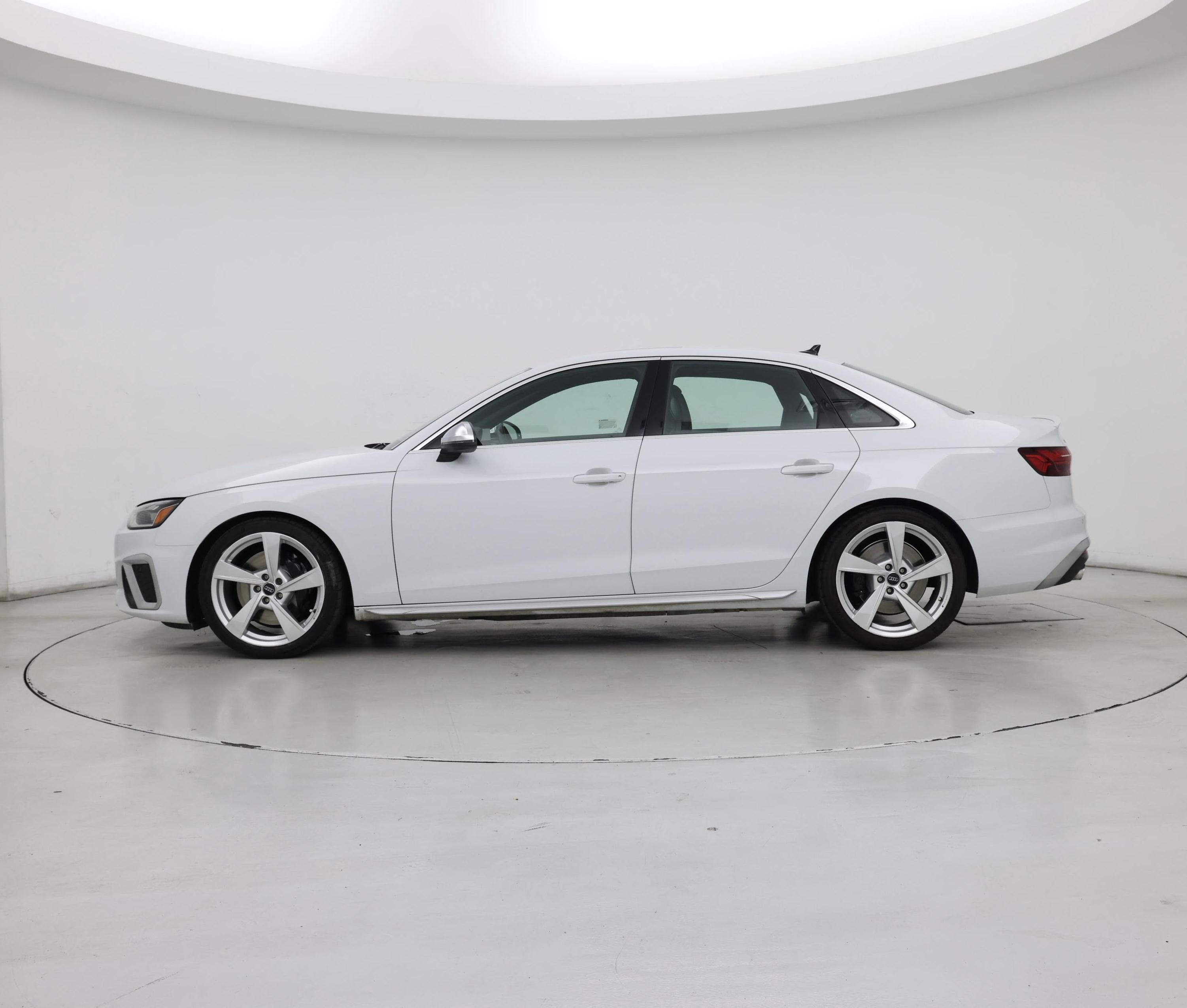 Thumbnail: 2021 Audi S4 - 3