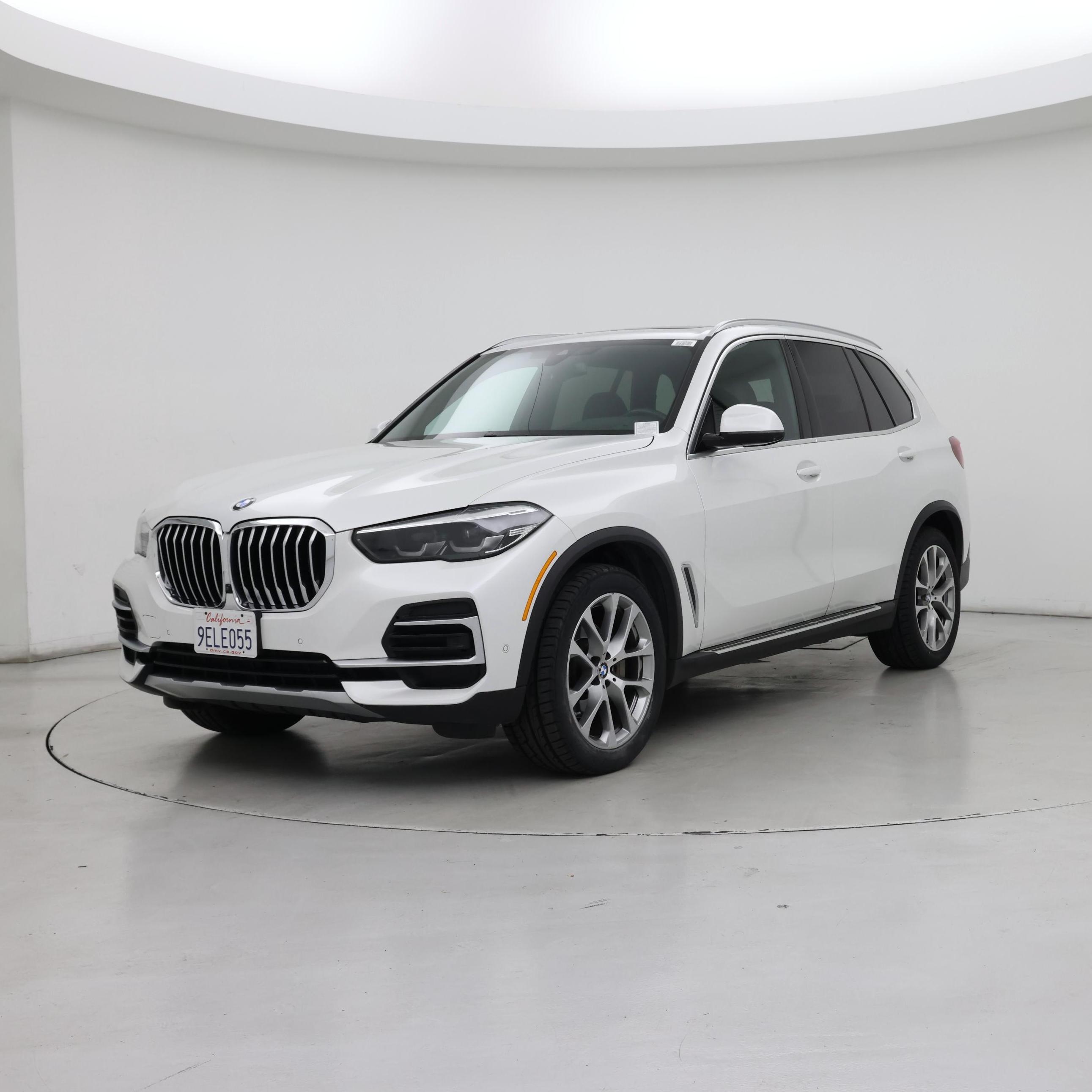 Thumbnail: 2023 BMW X5 - 4