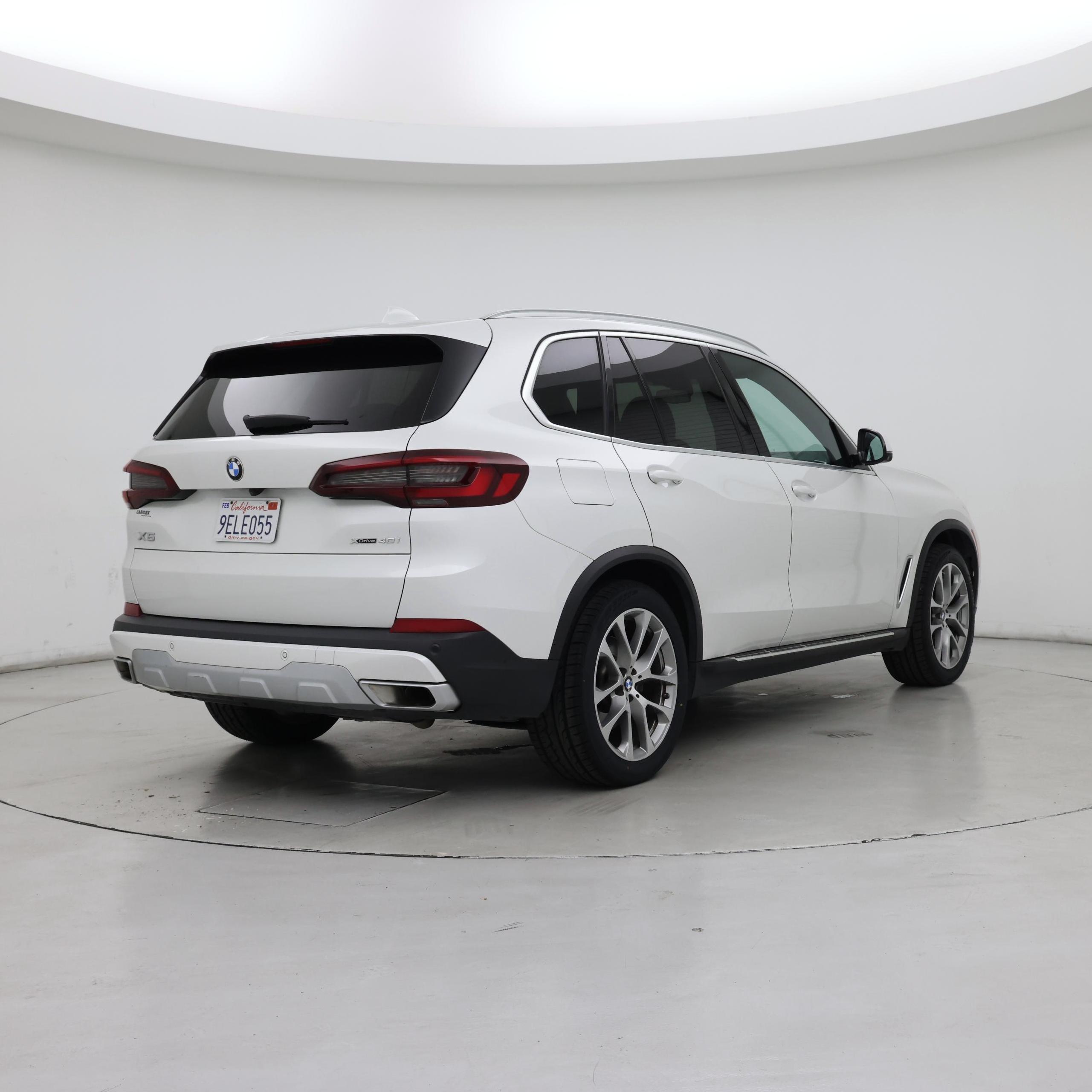 Thumbnail: 2023 BMW X5 - 8