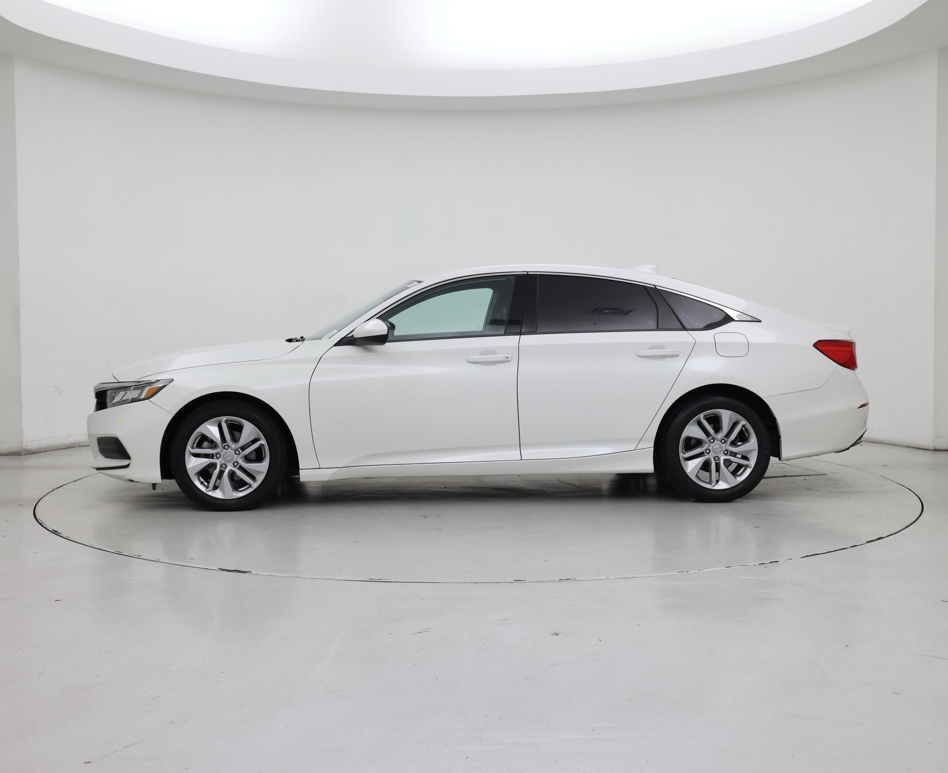 Thumbnail: 2018 Honda Accord - 3