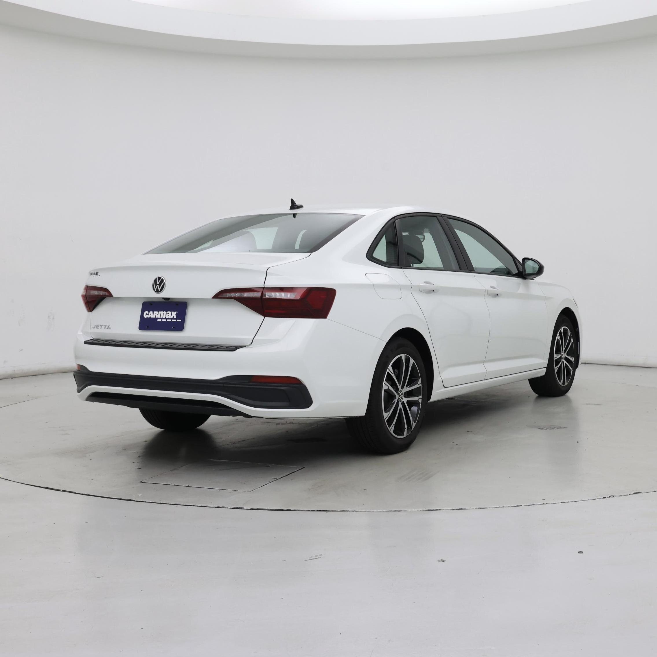 Thumbnail: 2024 Volkswagen Jetta - 8