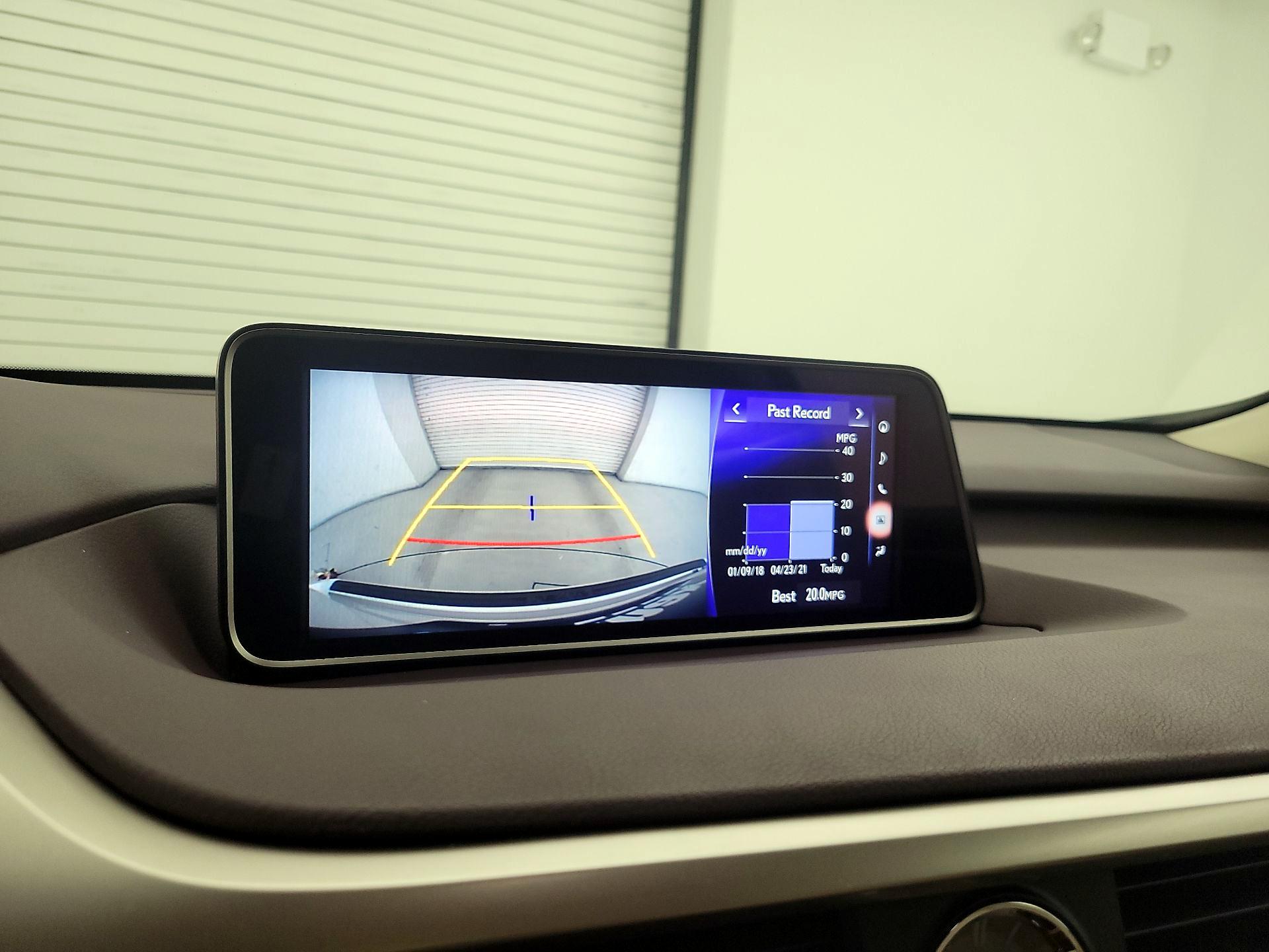 Thumbnail: 2017 Lexus RX - 15