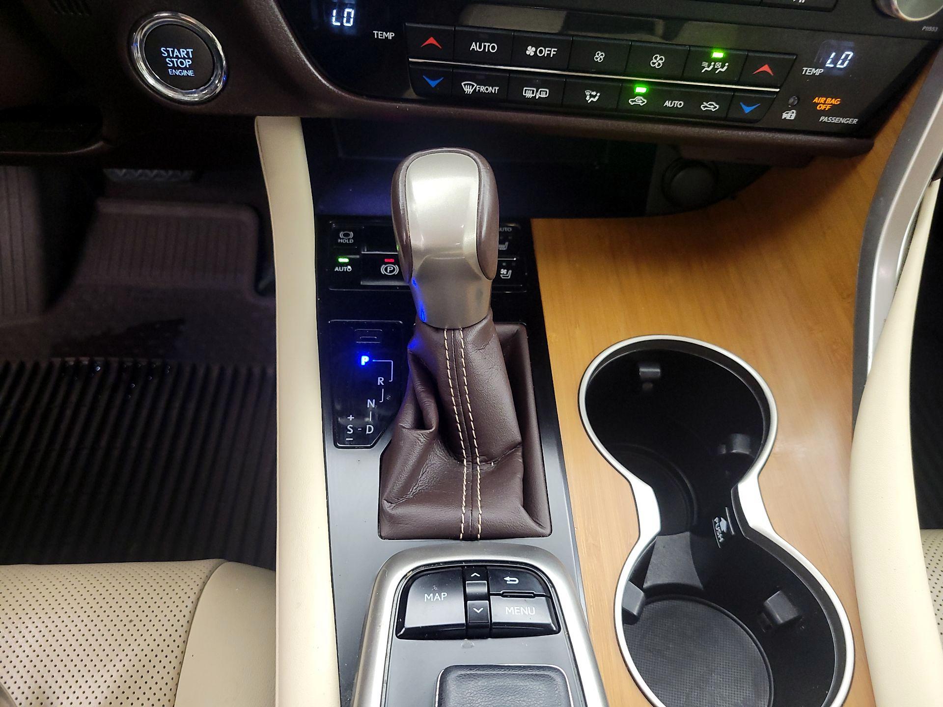 Thumbnail: 2017 Lexus RX - 18