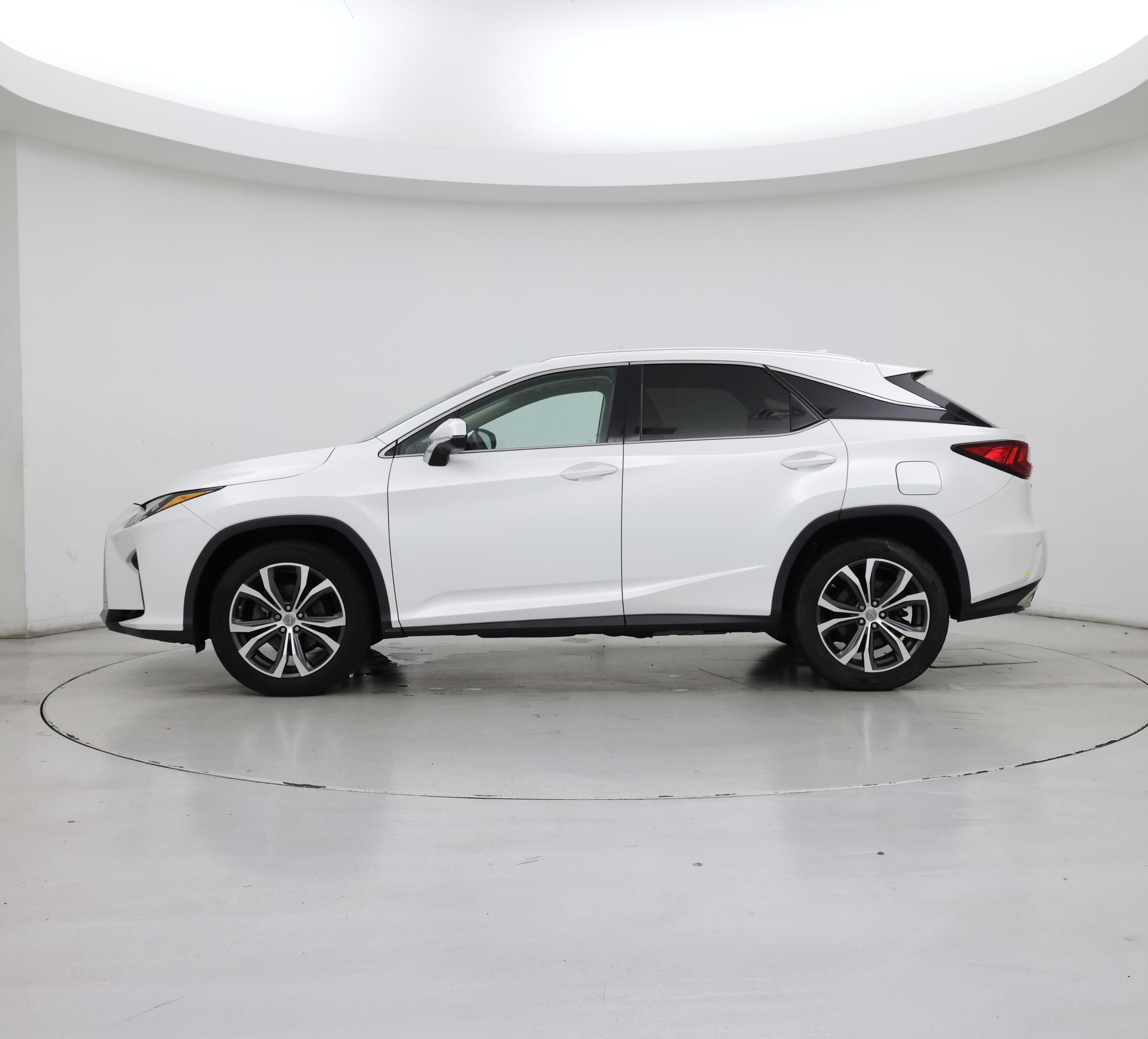 Thumbnail: 2017 Lexus RX - 3