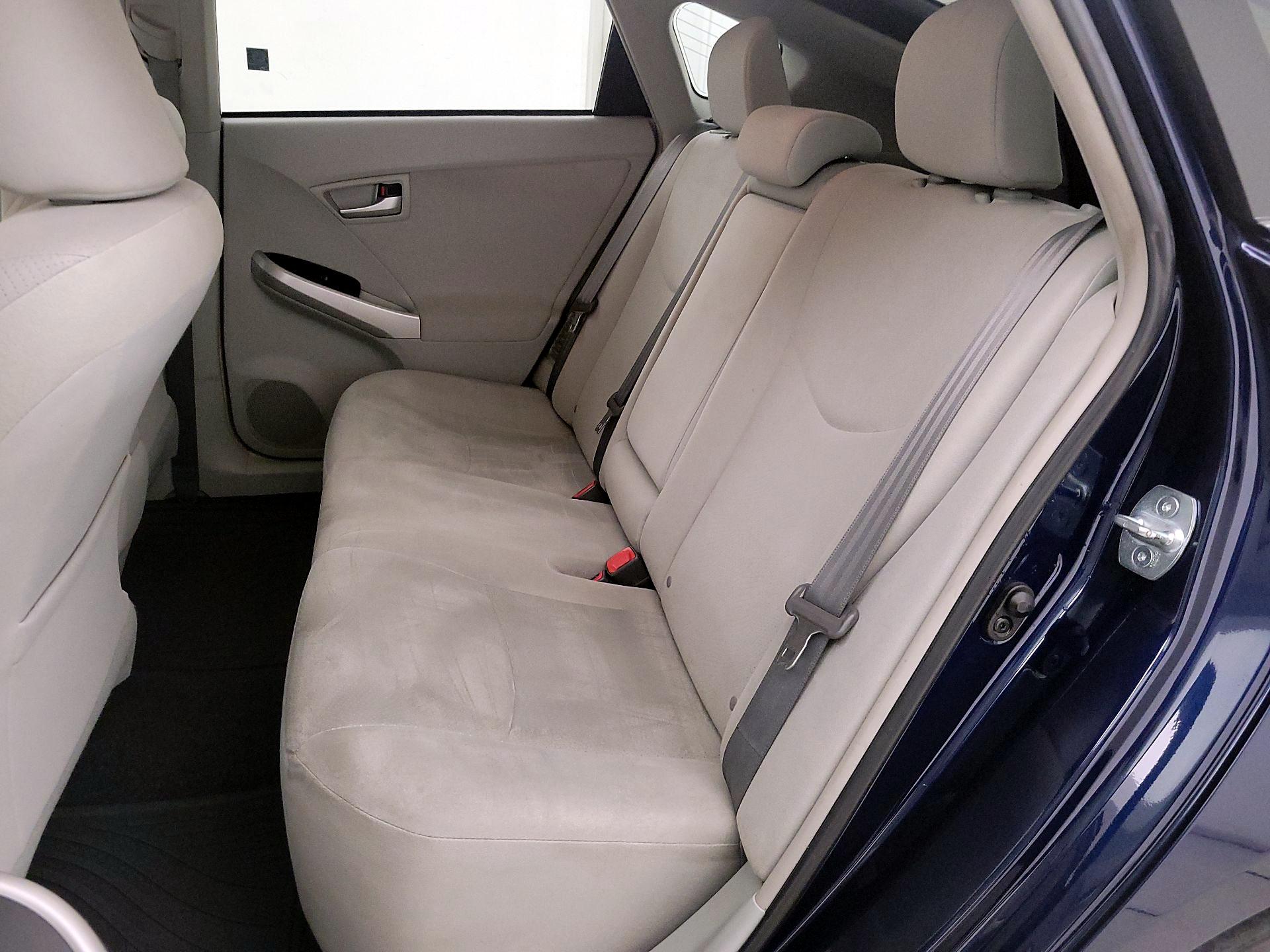 Thumbnail: 2015 Toyota Prius - 19