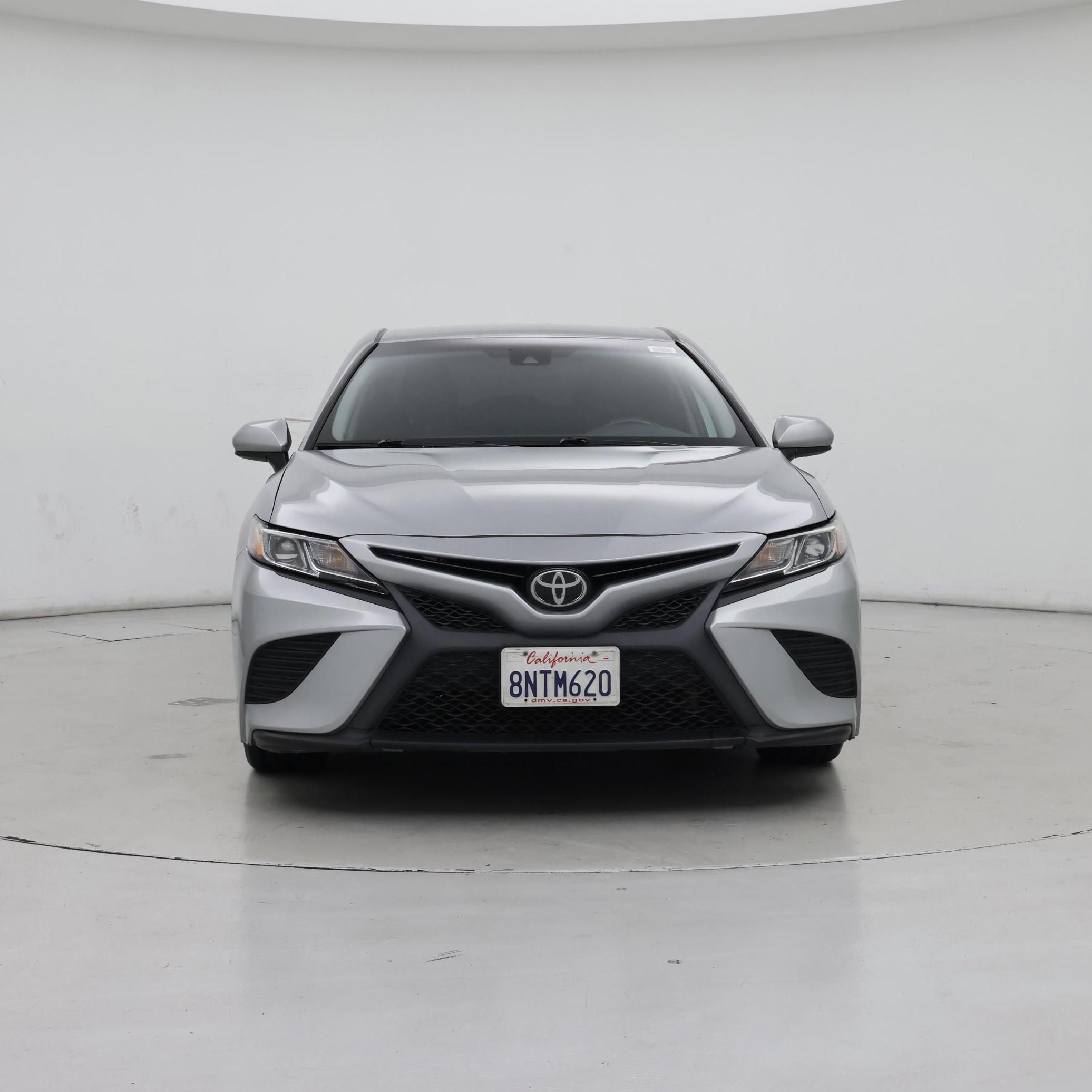 Thumbnail: 2019 Toyota Camry - 5