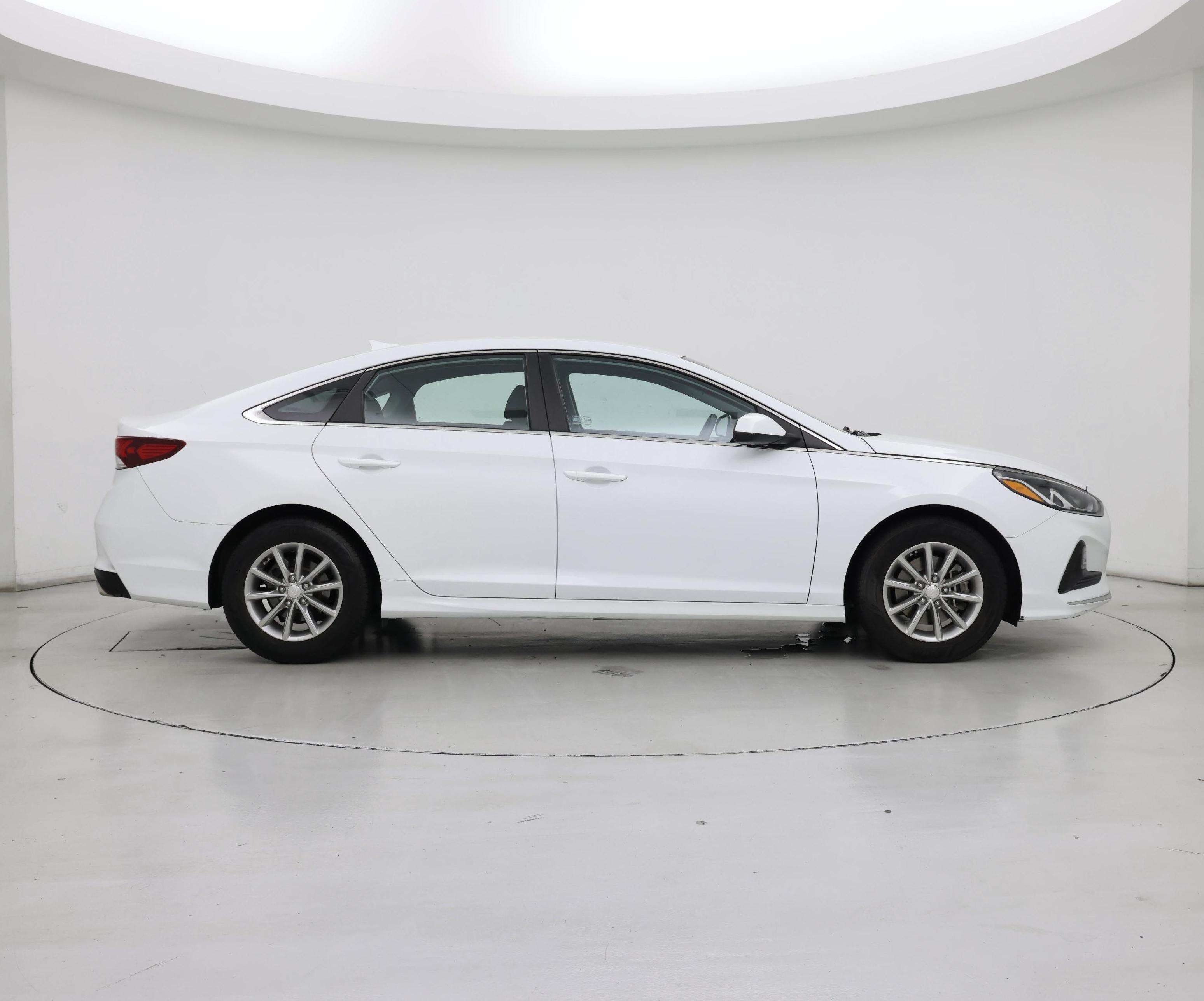 Thumbnail: 2018 Hyundai Sonata - 7