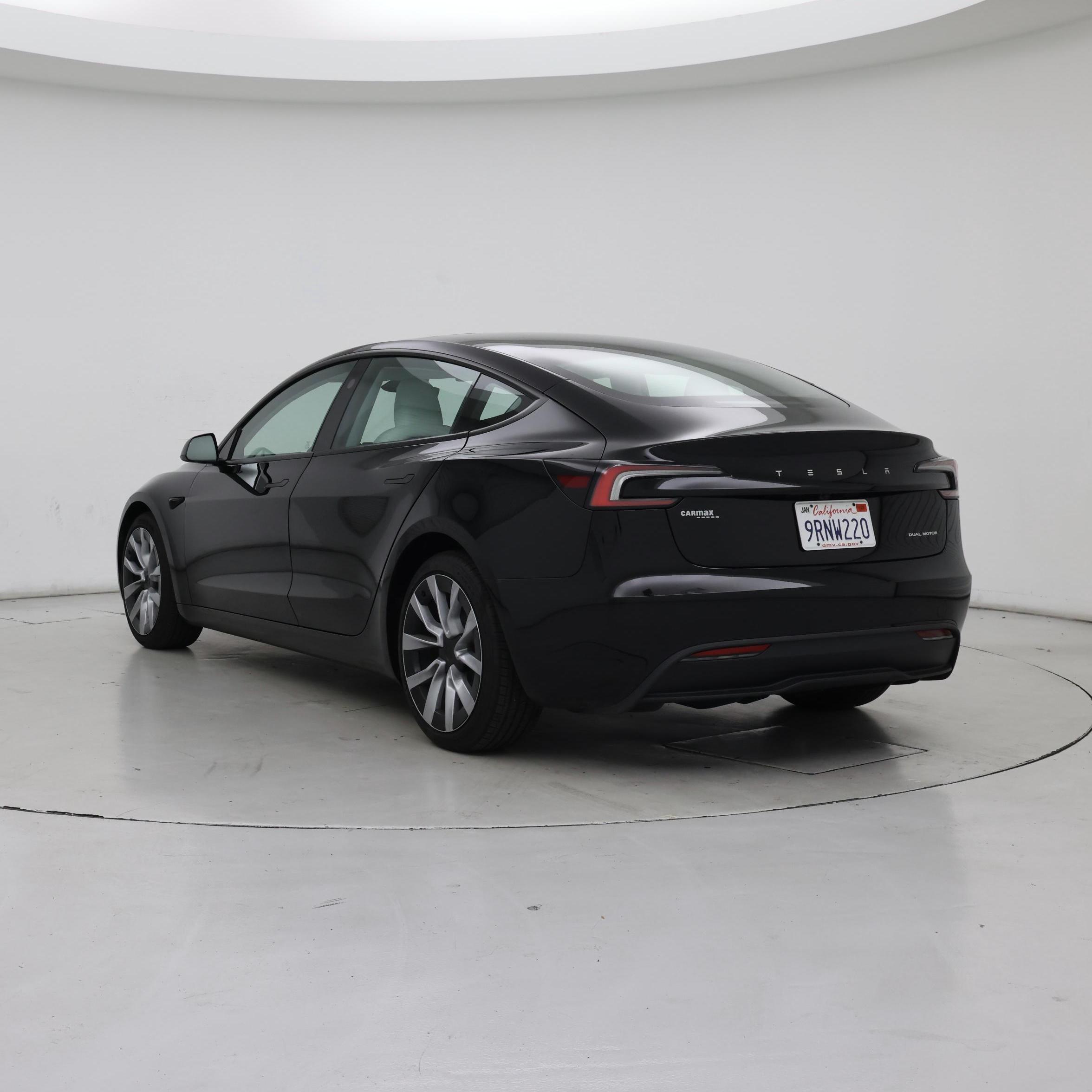 Thumbnail: 2025 Tesla Model 3 - 2