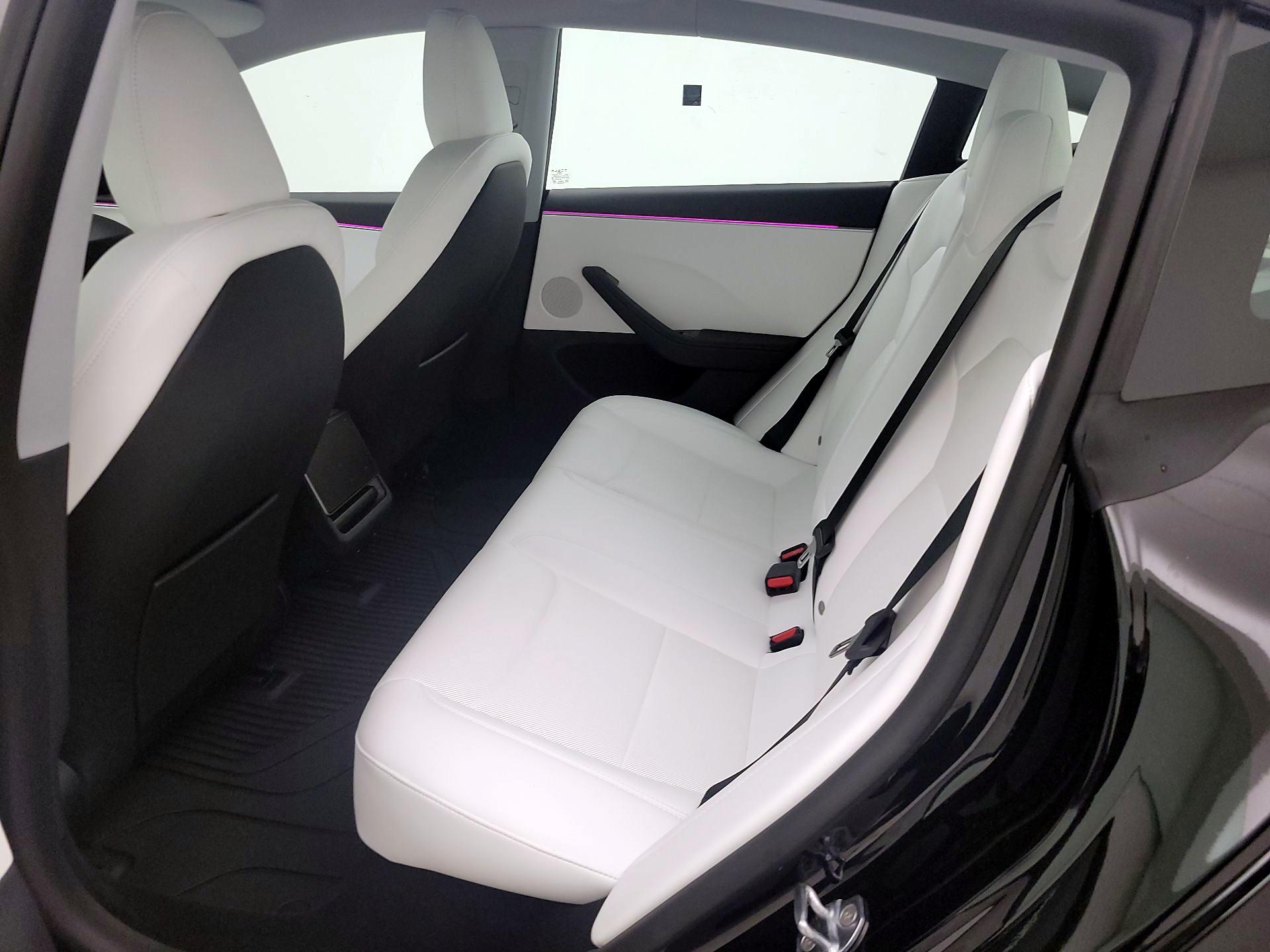 Thumbnail: 2025 Tesla Model 3 - 20