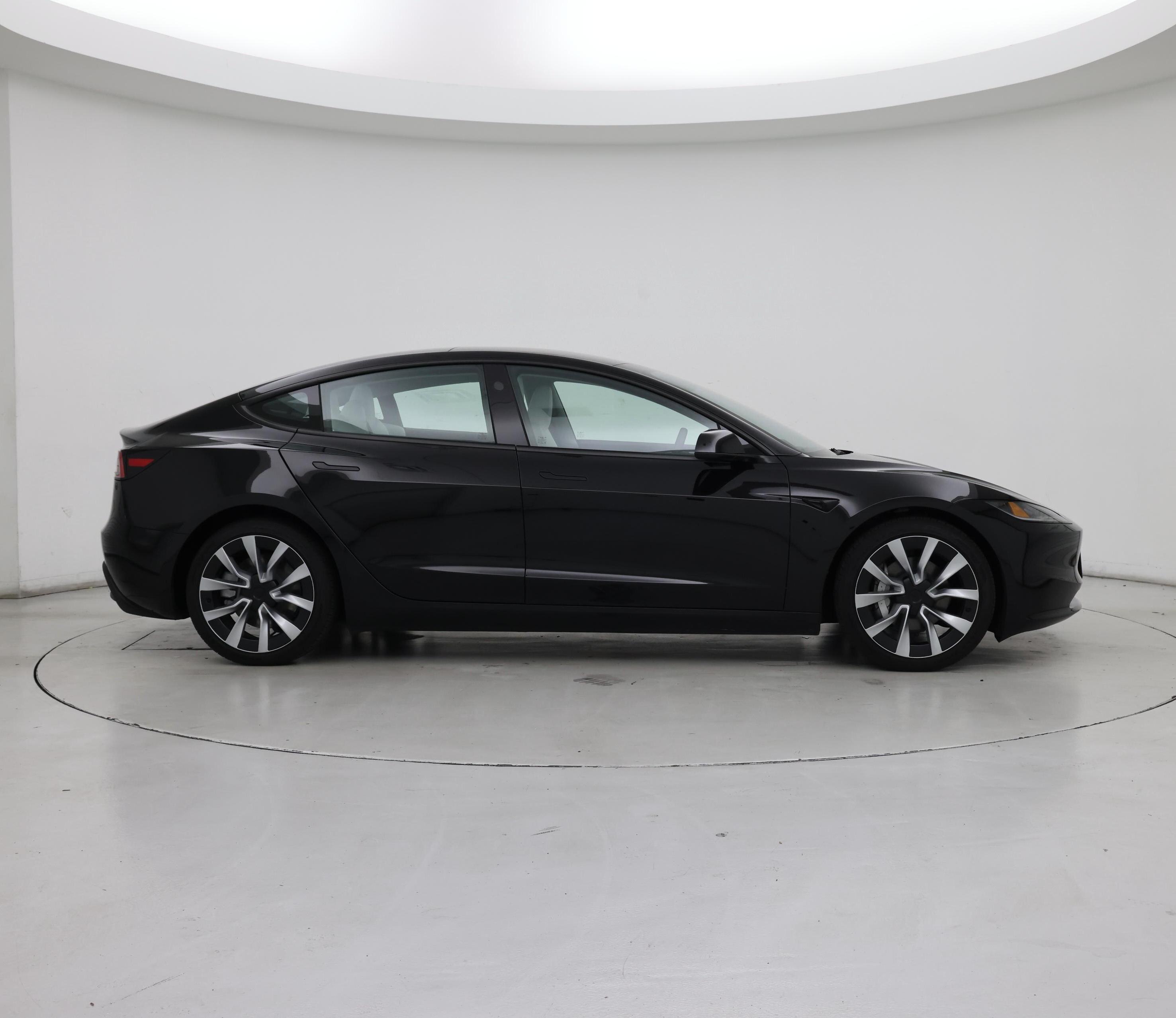 Thumbnail: 2025 Tesla Model 3 - 7