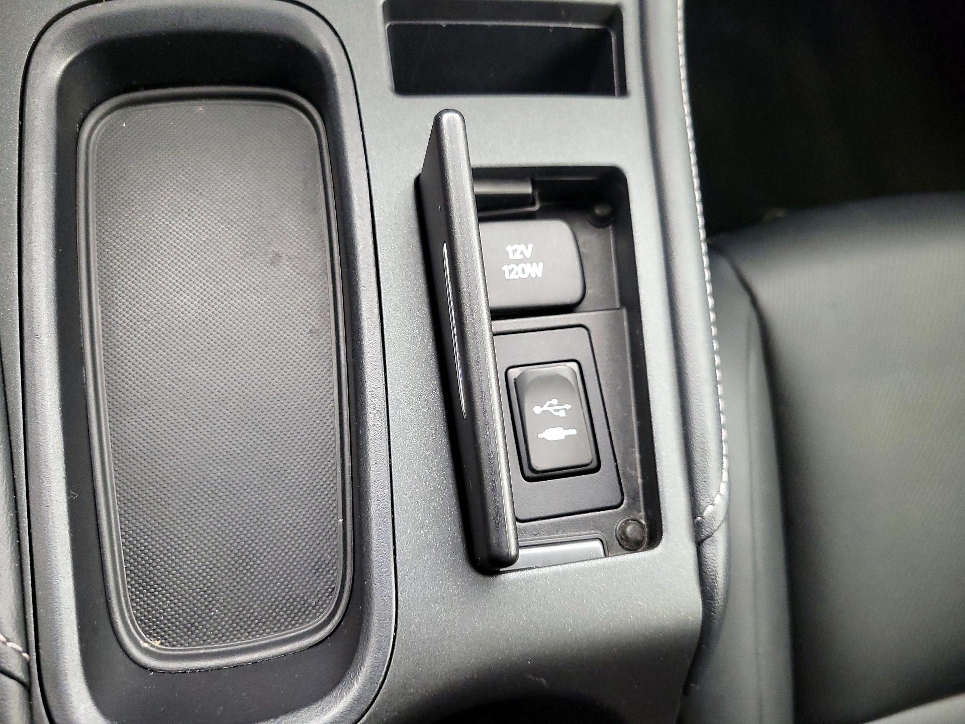 Thumbnail: 2014 Lexus CT - 17