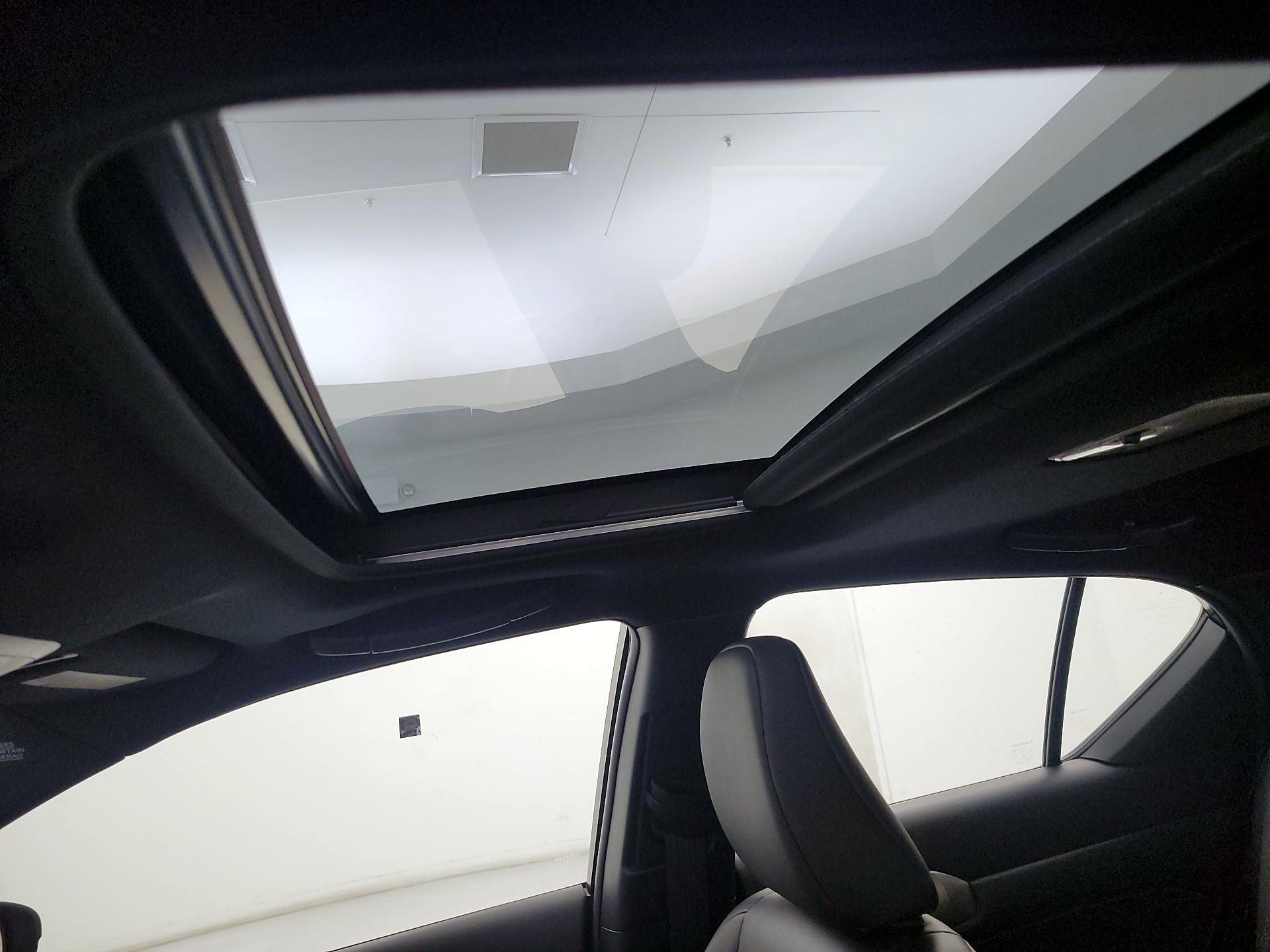 Thumbnail: 2014 Lexus CT - 18