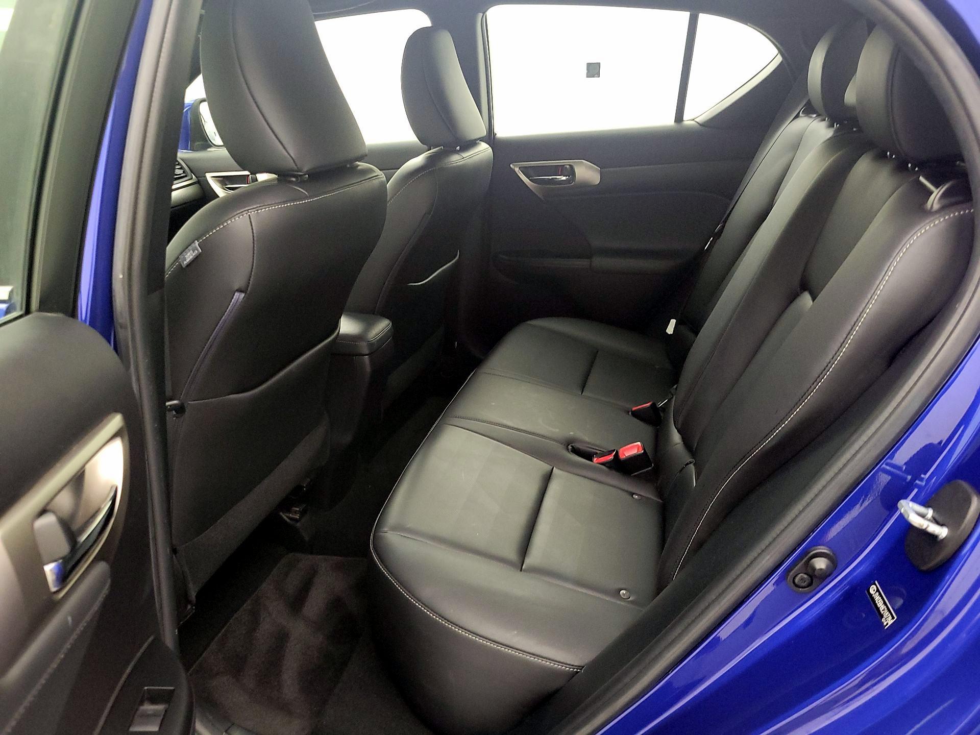 Thumbnail: 2014 Lexus CT - 19