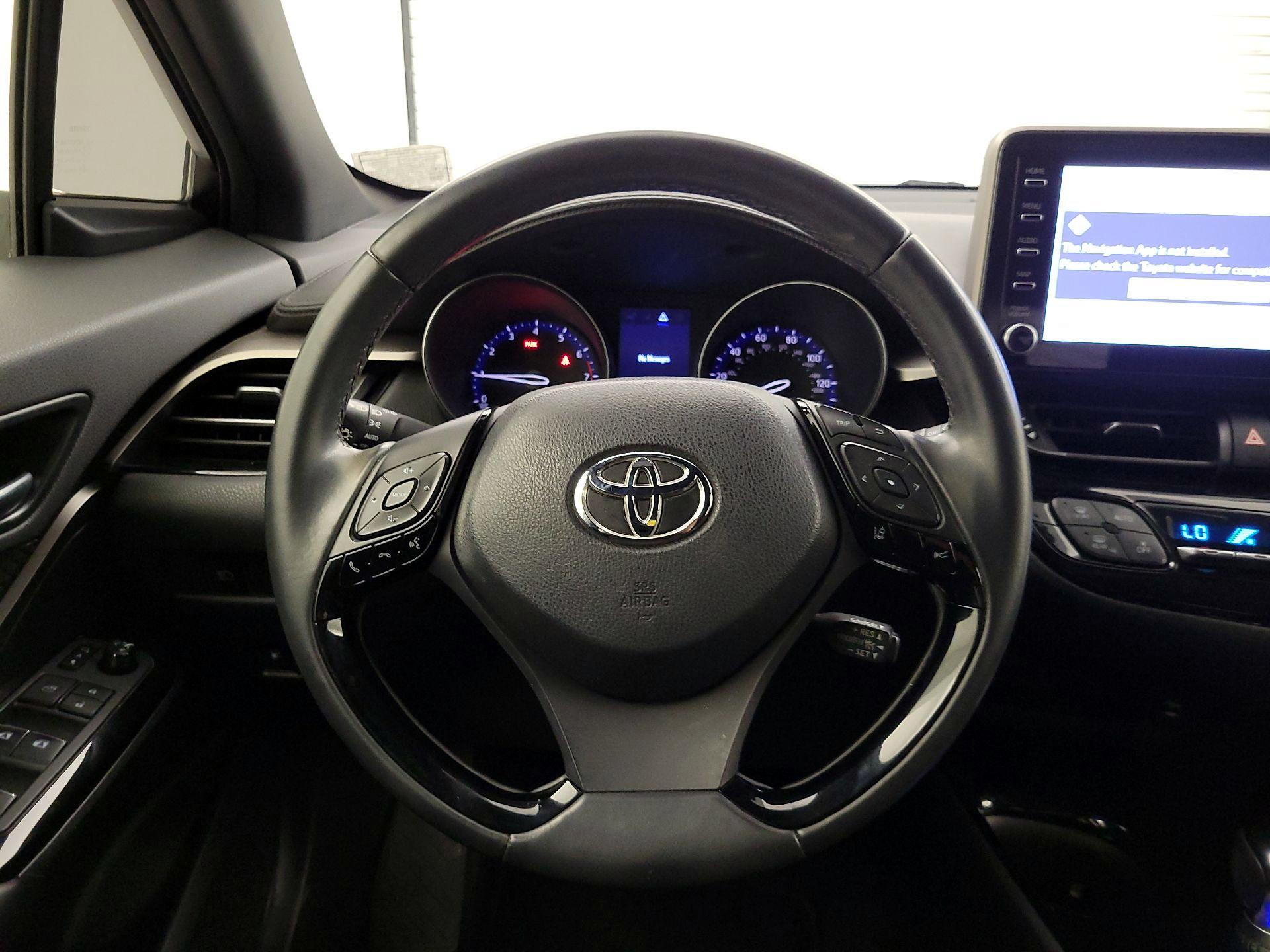 Thumbnail: 2019 Toyota C-HR - 10