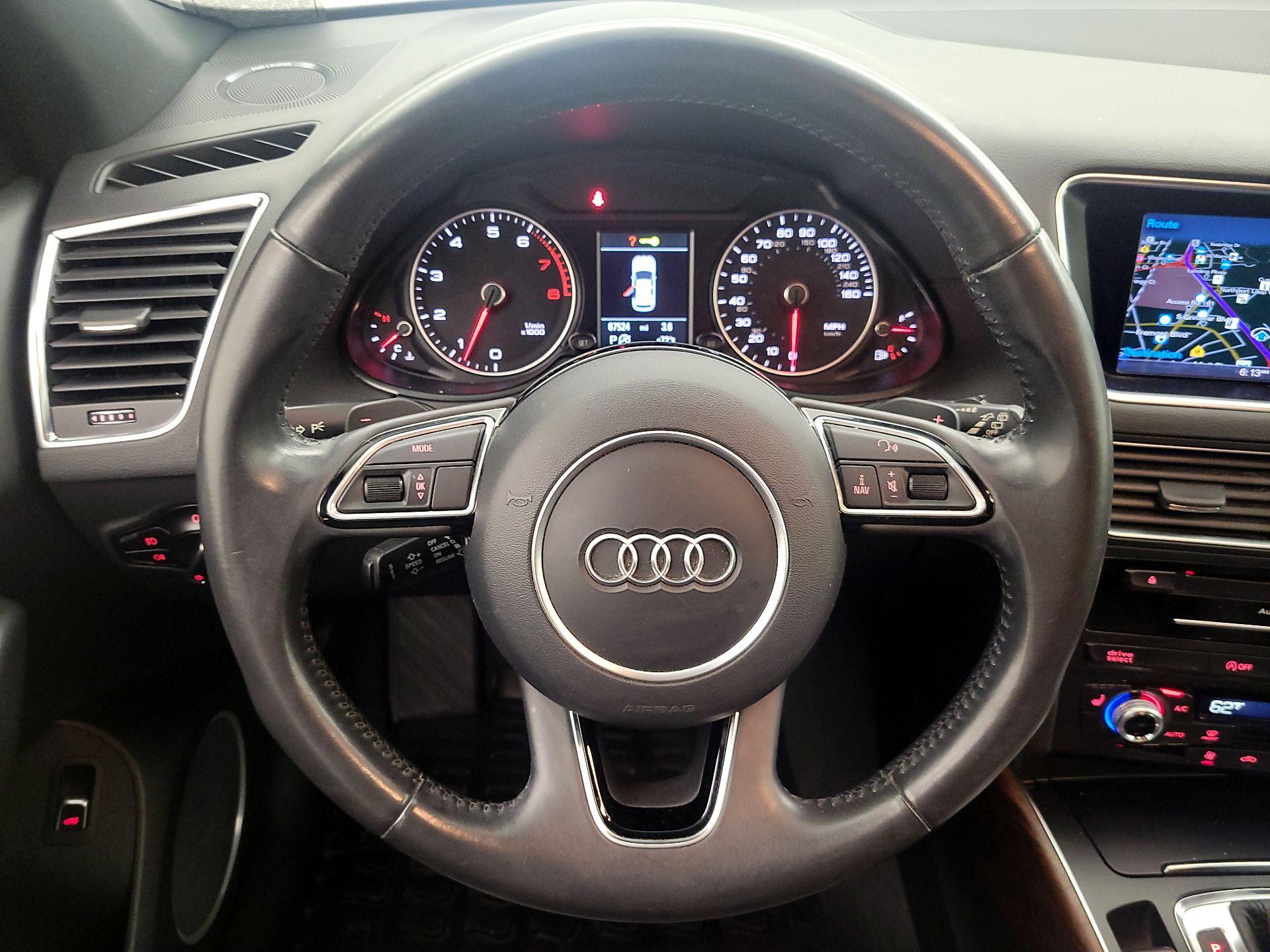 Thumbnail: 2016 Audi Q5 - 10