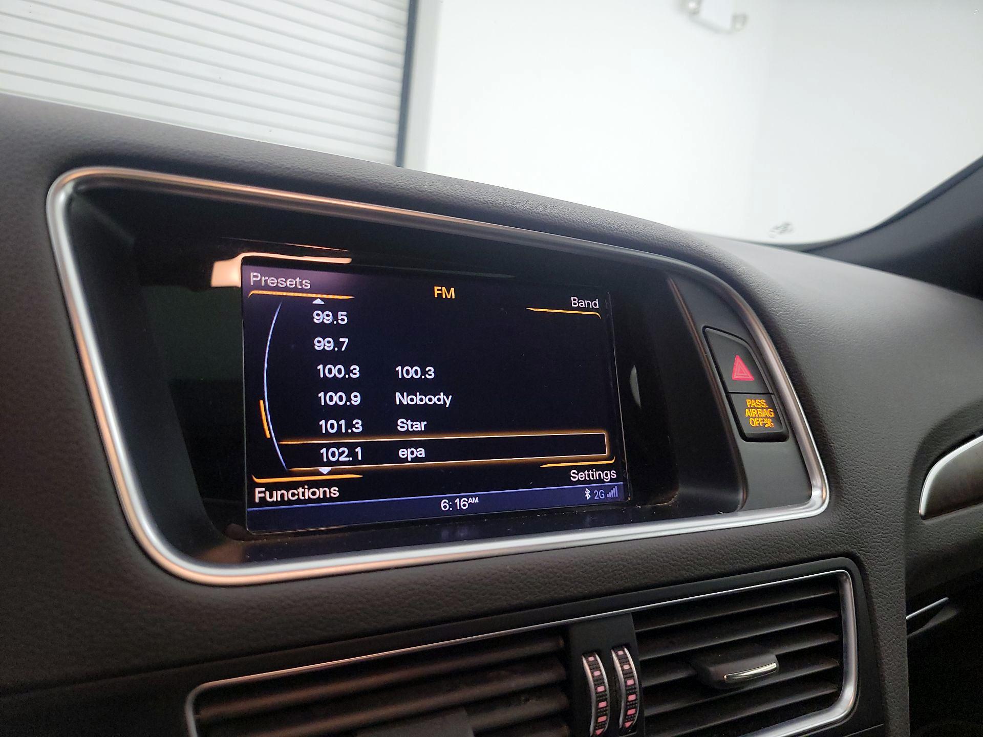 Thumbnail: 2016 Audi Q5 - 16