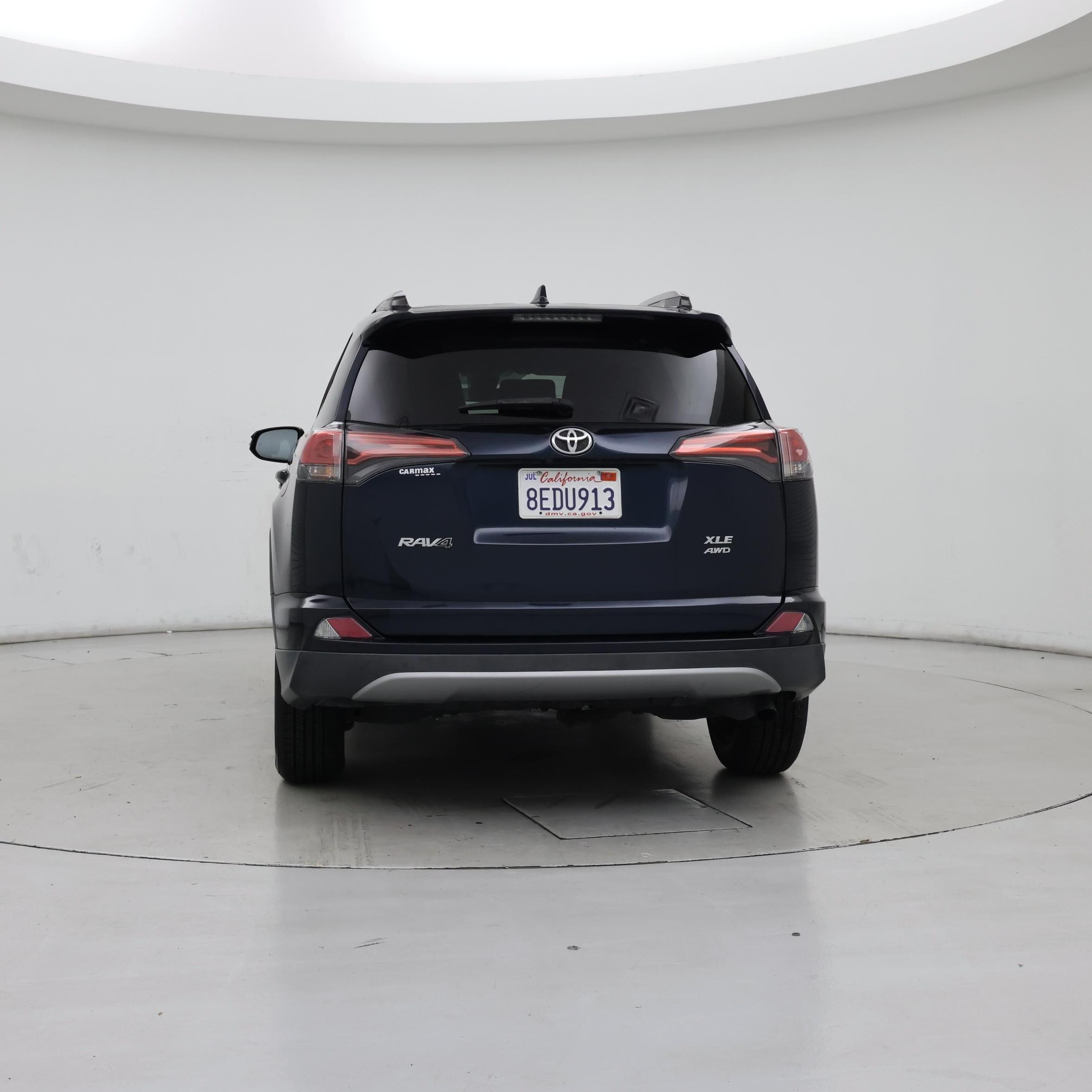 Thumbnail: 2018 Toyota RAV4 - 6