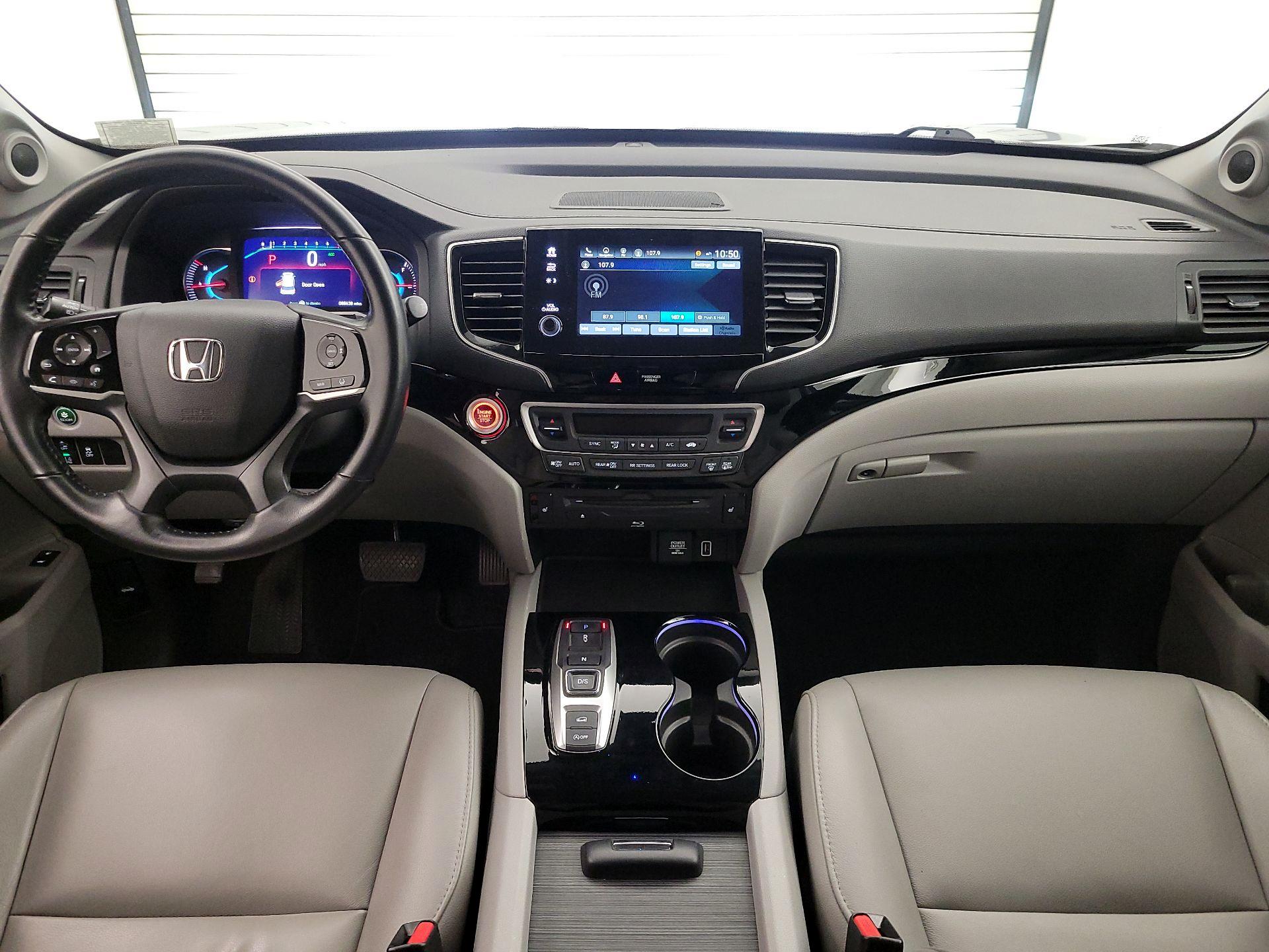 Thumbnail: 2019 Honda Pilot - 9