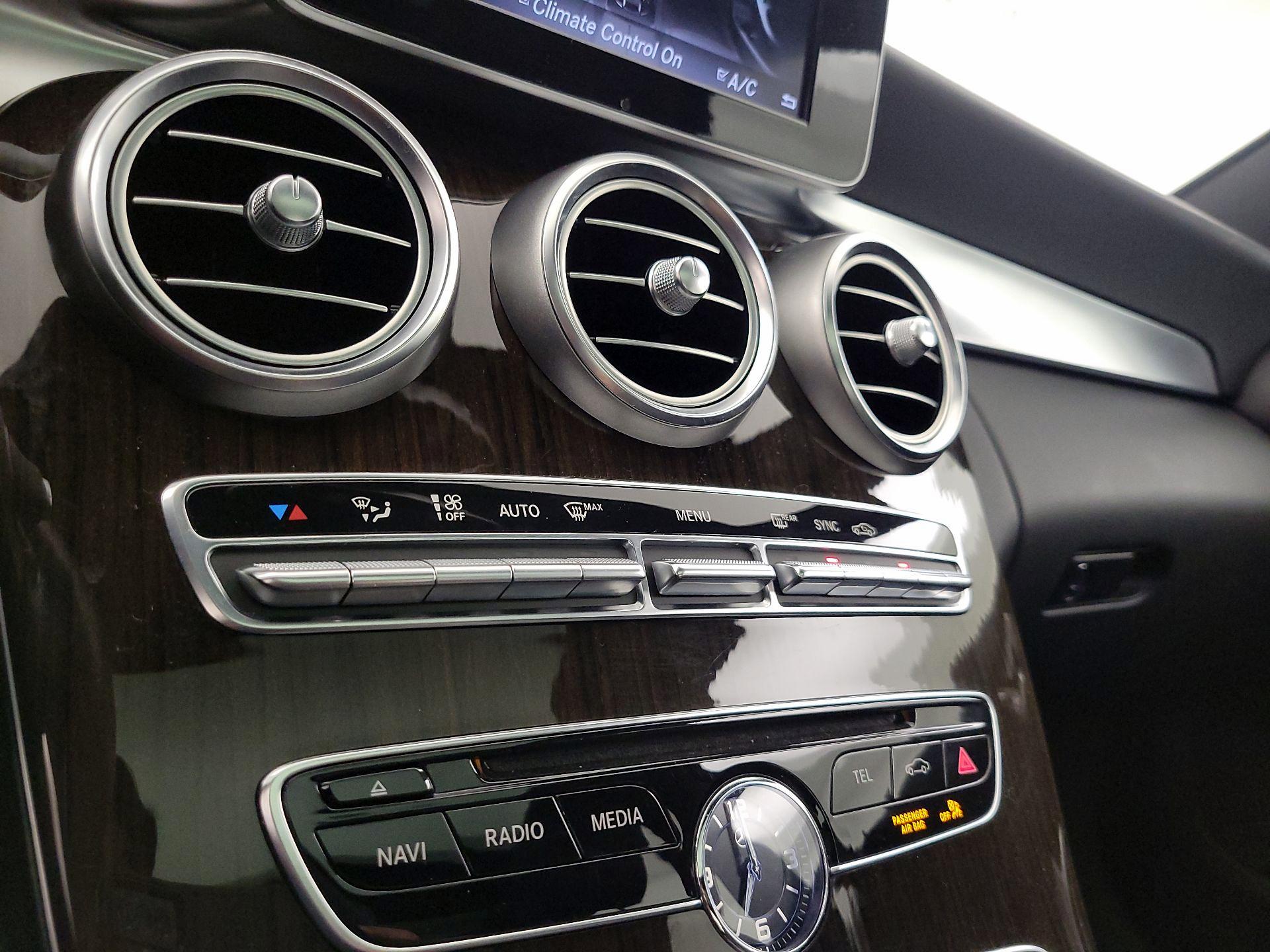 Thumbnail: 2018 Mercedes-Benz C-Class - 17