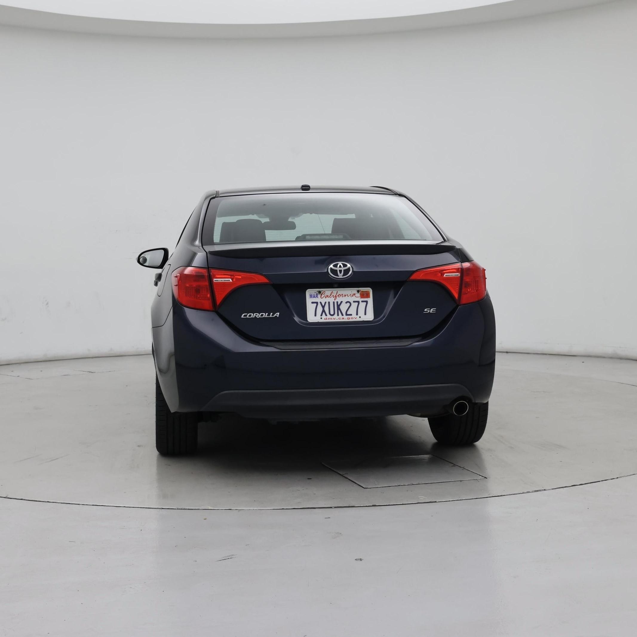 Thumbnail: 2017 Toyota Corolla - 6