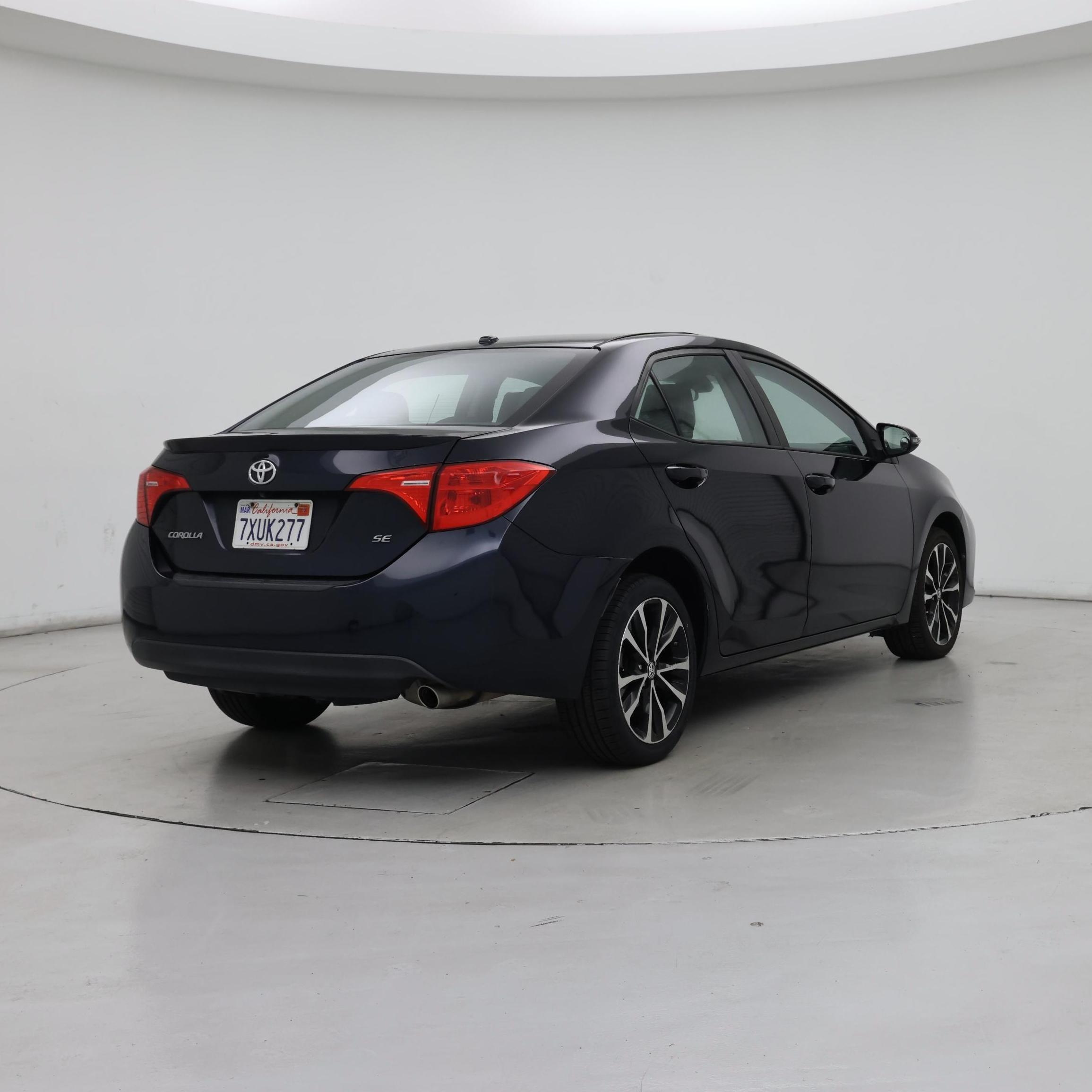 Thumbnail: 2017 Toyota Corolla - 8