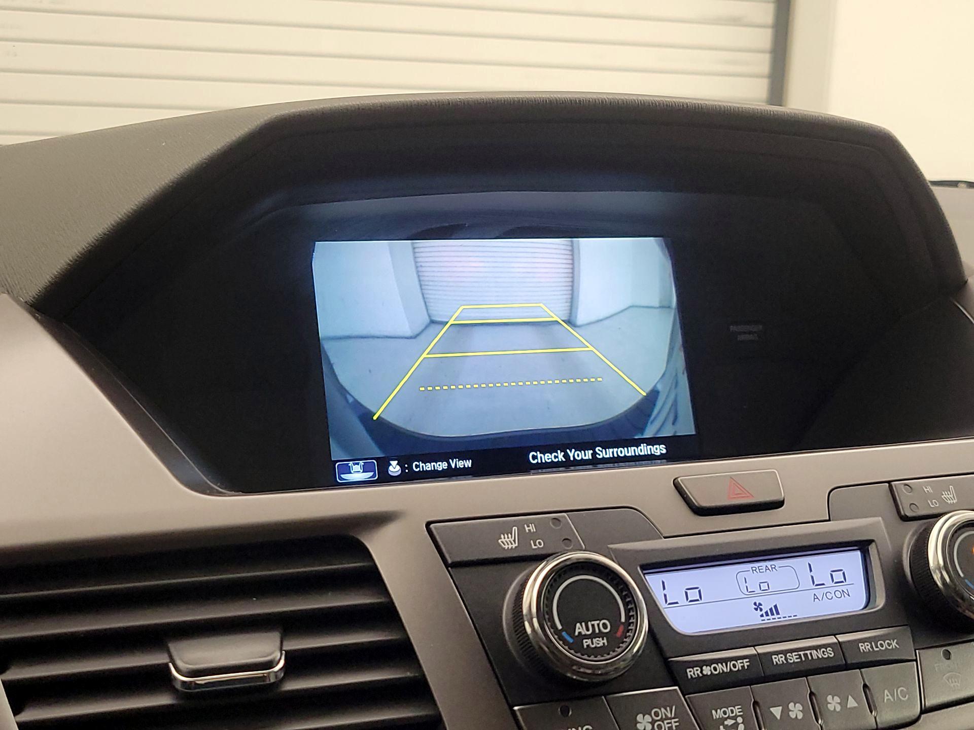 Thumbnail: 2015 Honda Odyssey - 15