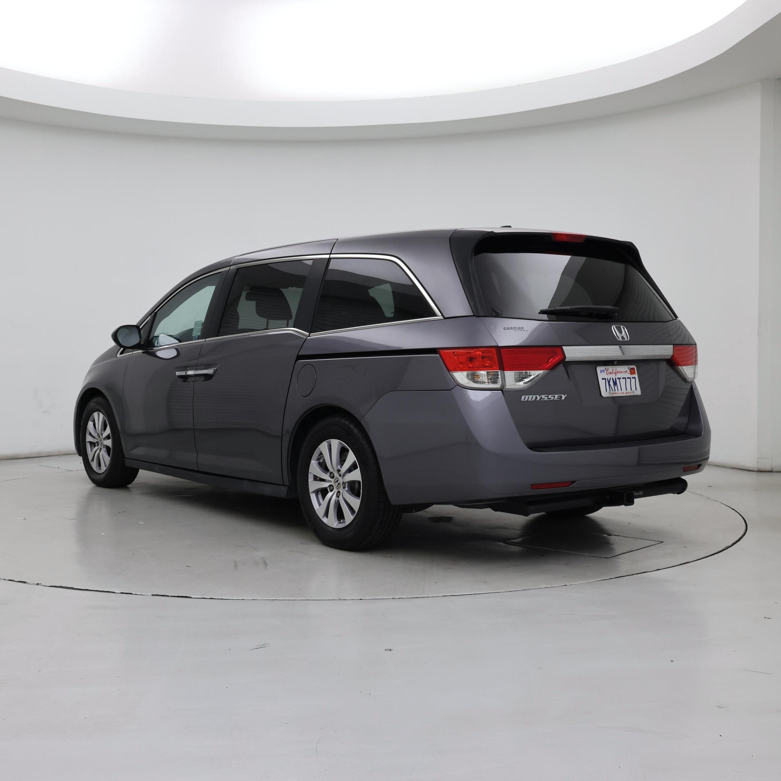 Thumbnail: 2015 Honda Odyssey - 2