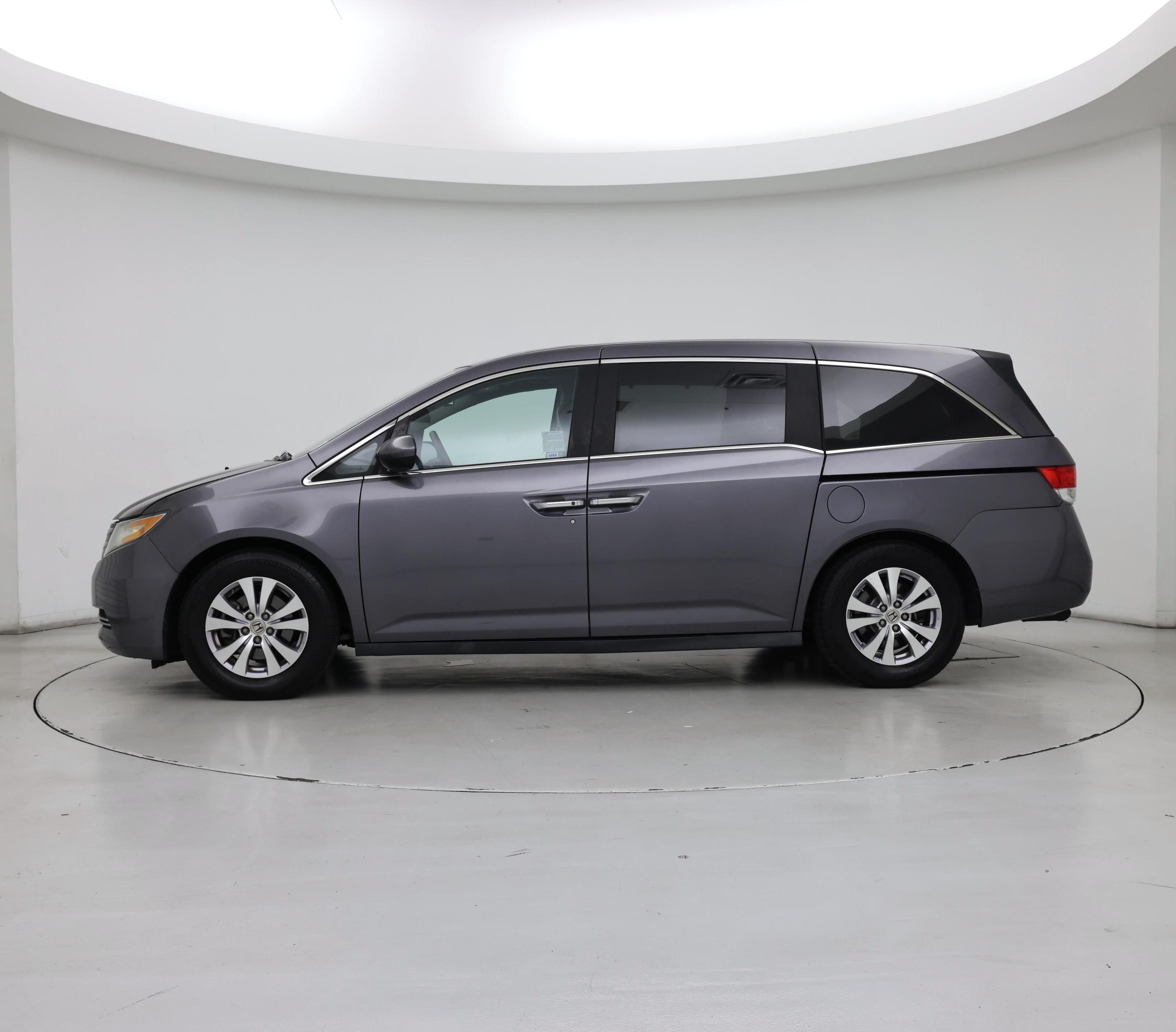 Thumbnail: 2015 Honda Odyssey - 3