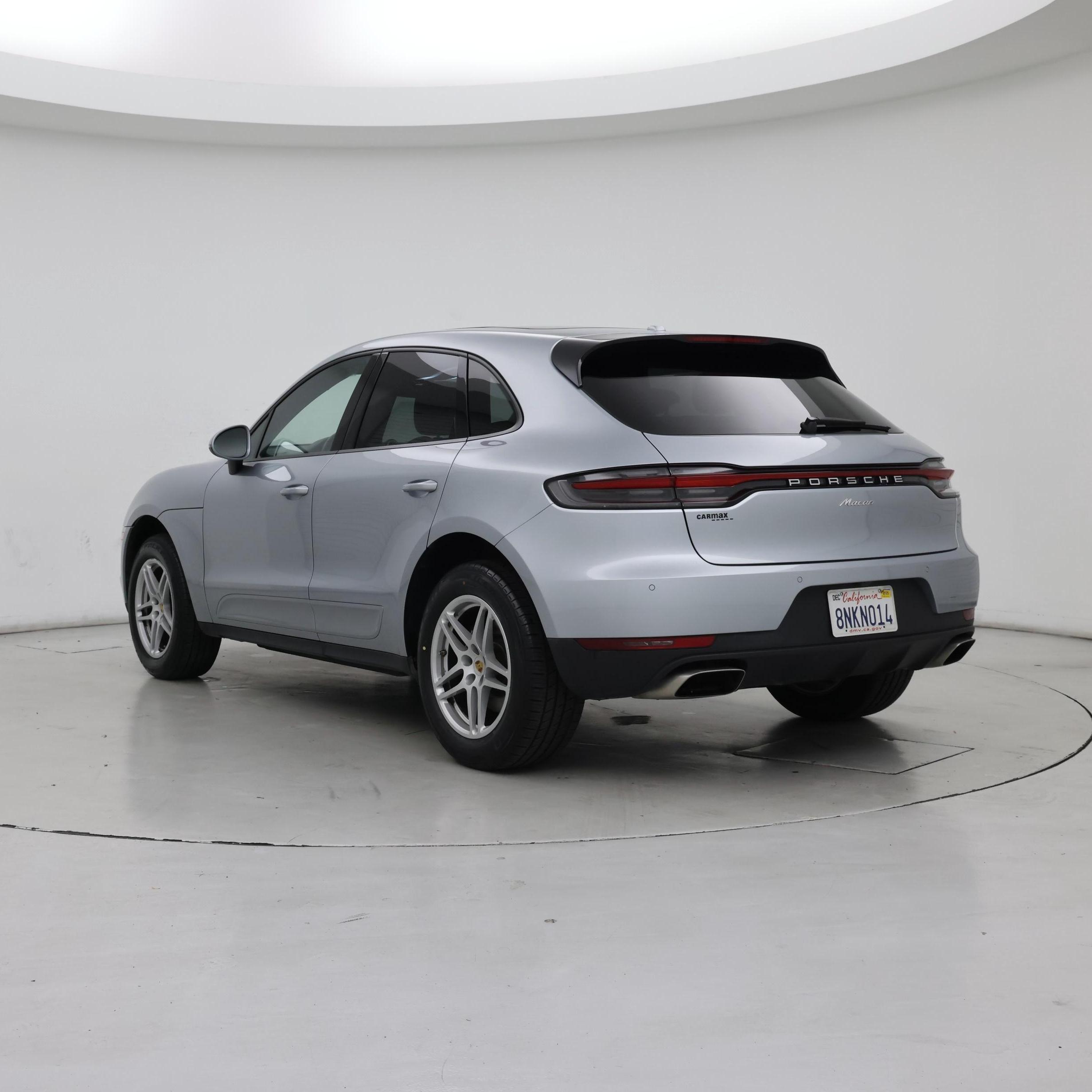 Thumbnail: 2020 Porsche Macan - 2