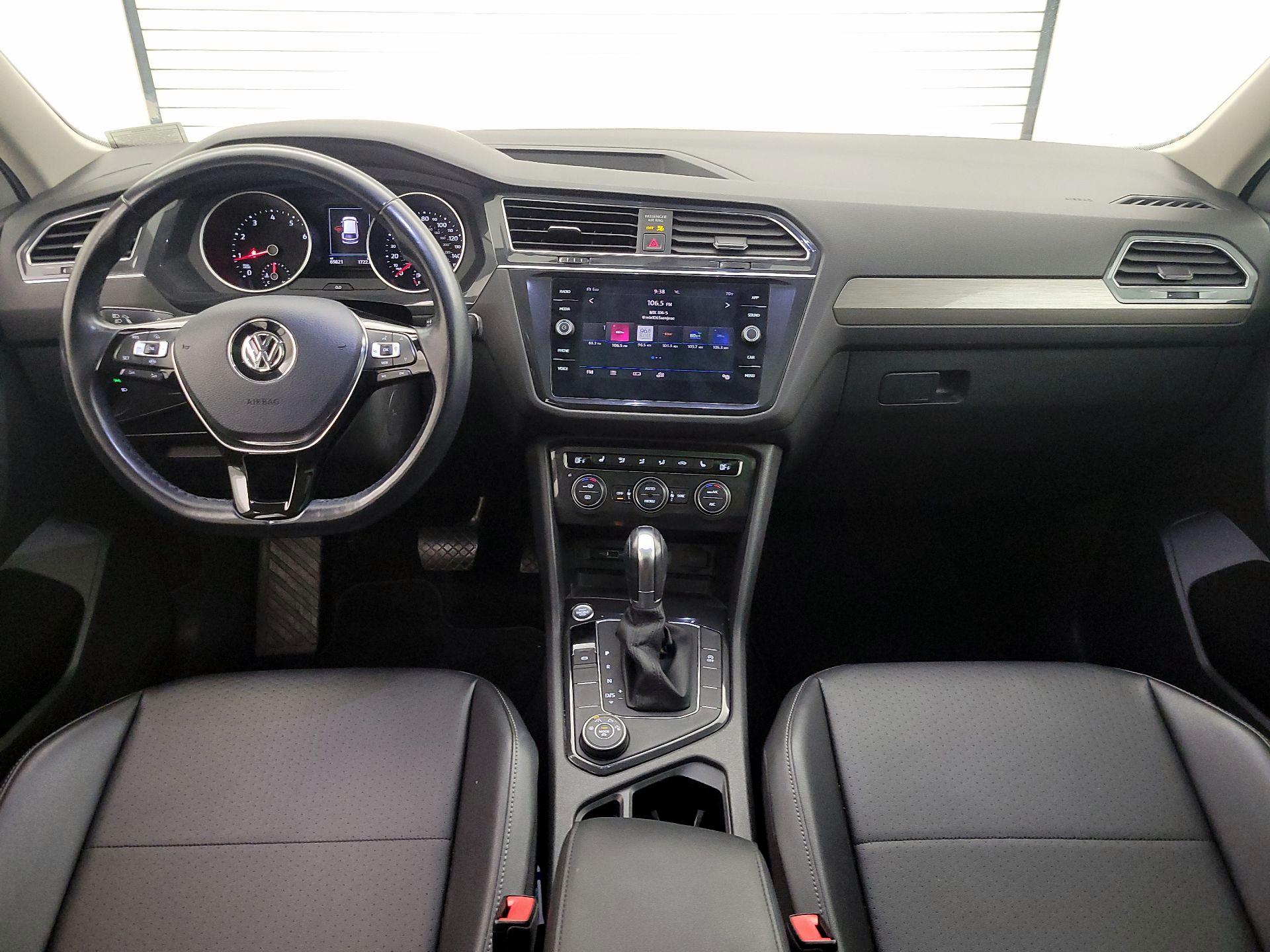 Thumbnail: 2019 Volkswagen Tiguan - 9