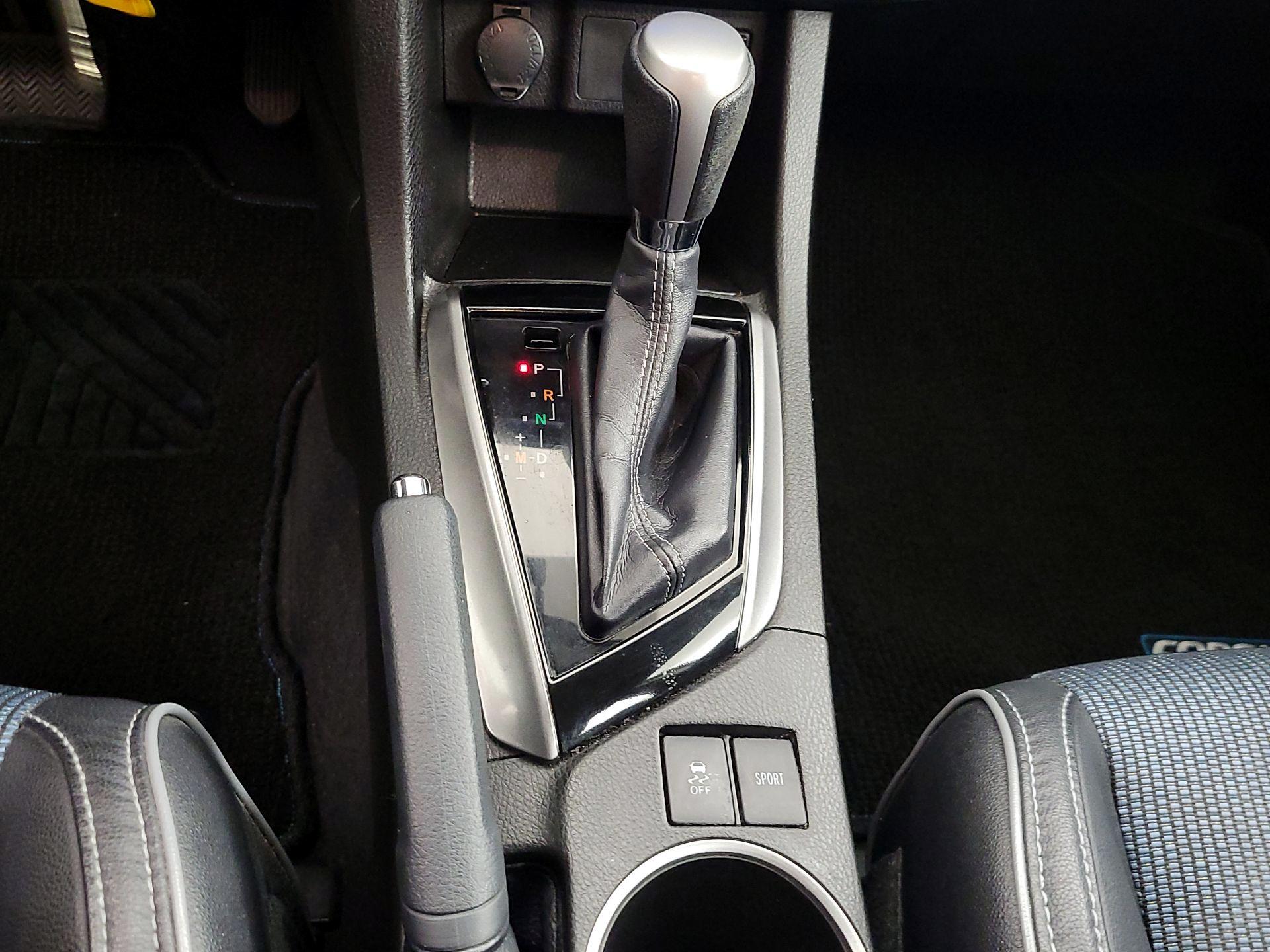 Thumbnail: 2016 Toyota Corolla - 17