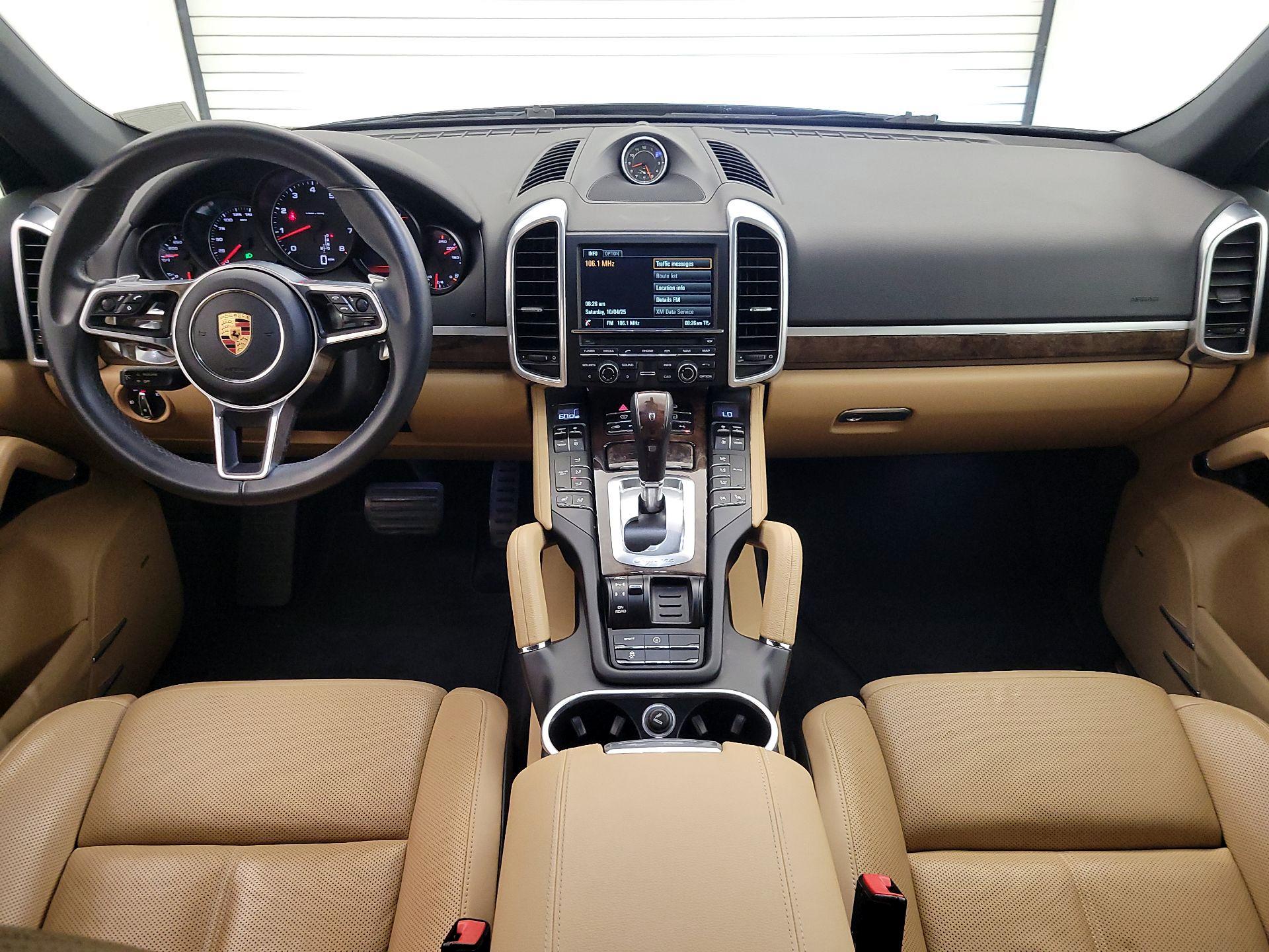 Thumbnail: 2016 Porsche Cayenne - 9