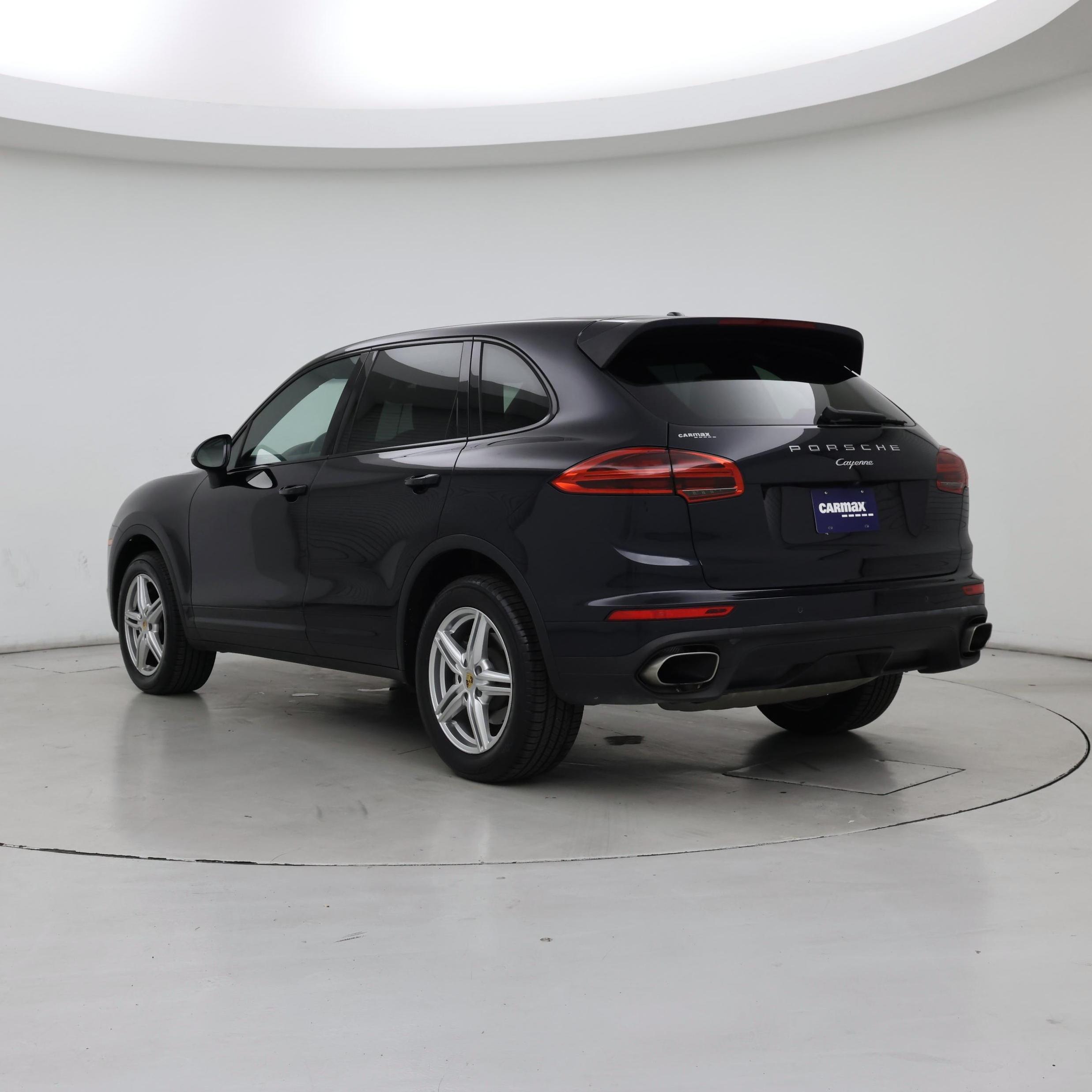 Thumbnail: 2016 Porsche Cayenne - 2