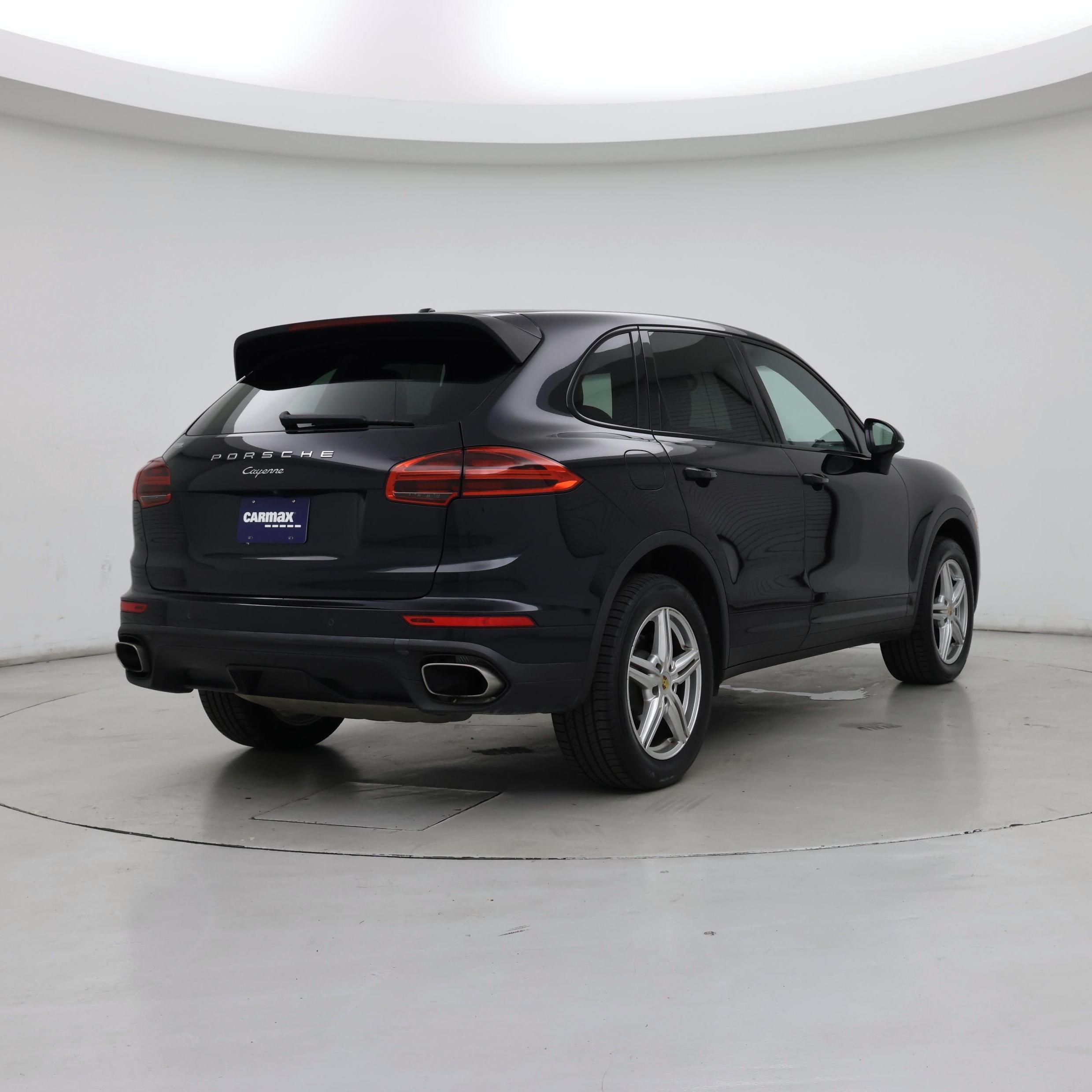 Thumbnail: 2016 Porsche Cayenne - 8