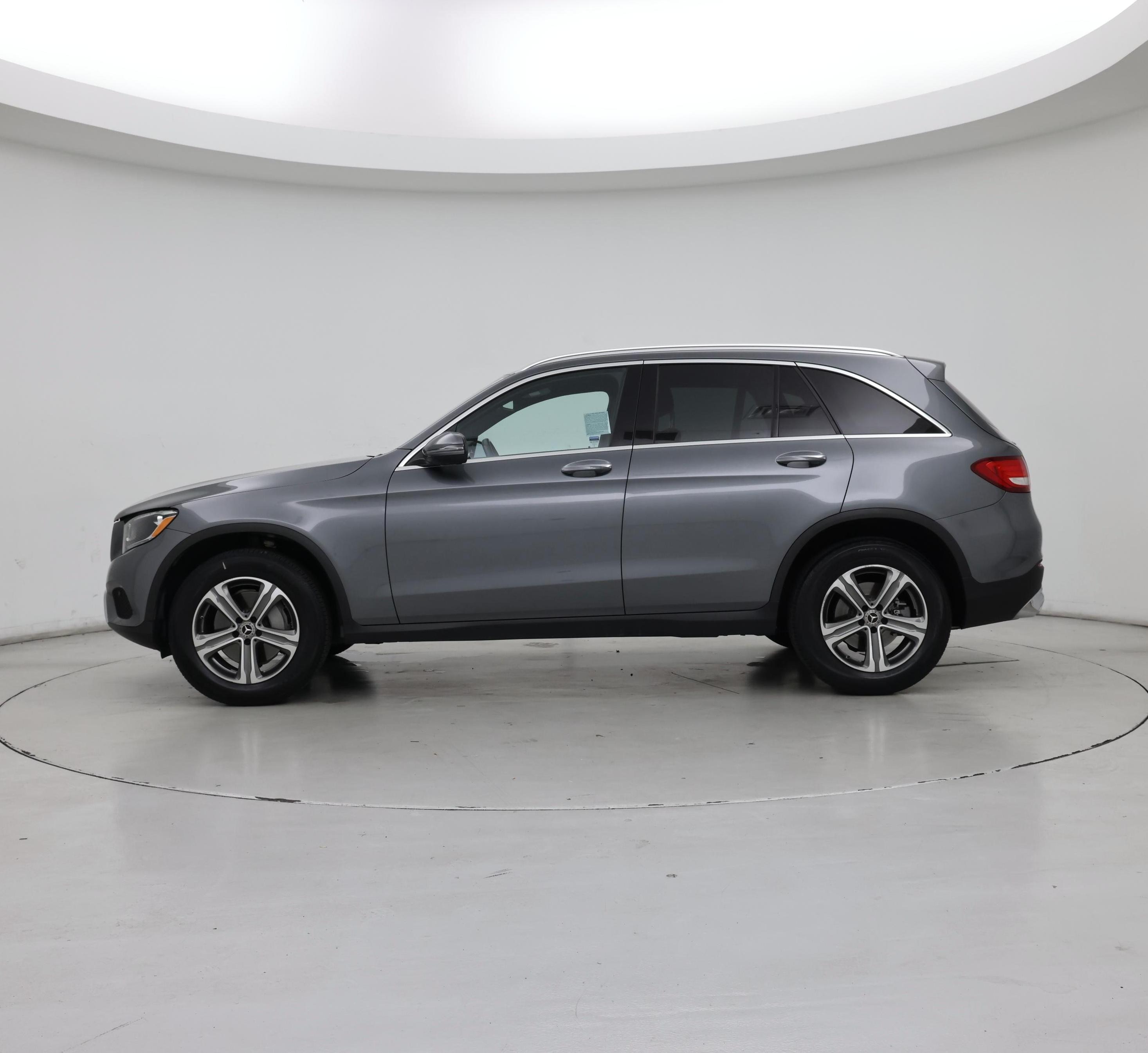 Thumbnail: 2019 Mercedes-Benz GLC - 3