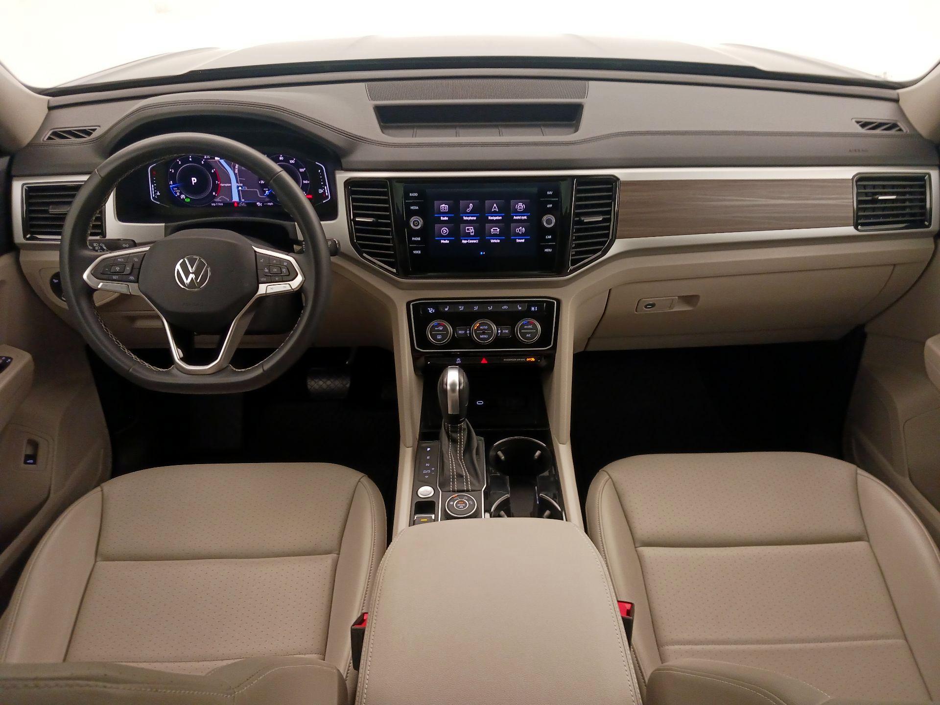 Thumbnail: 2022 Volkswagen Atlas - 9