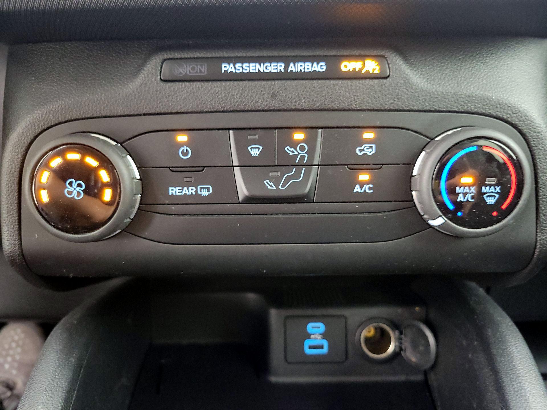 Thumbnail: 2021 Ford Bronco Sport - 16