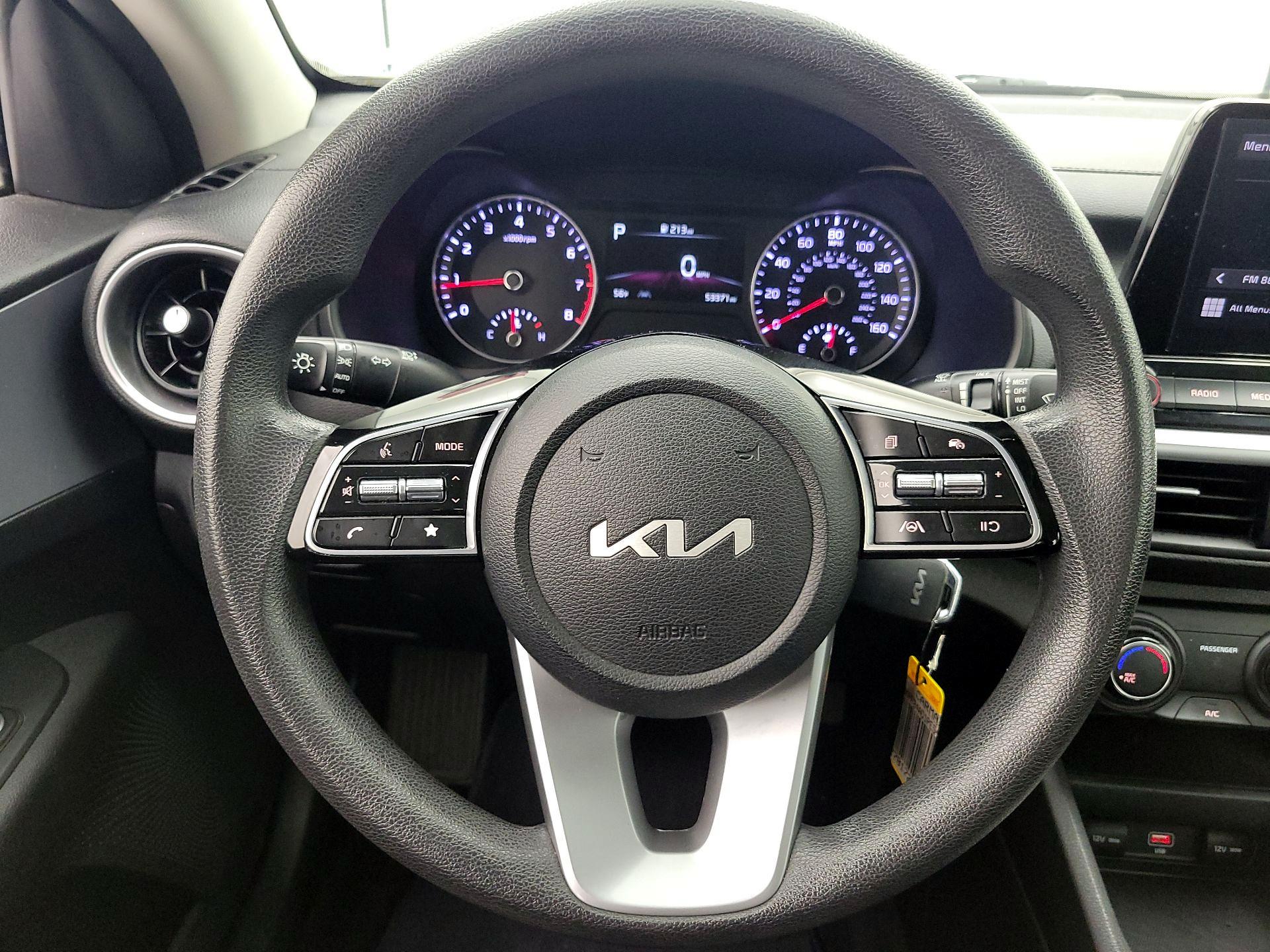 Thumbnail: 2023 Kia Forte - 10