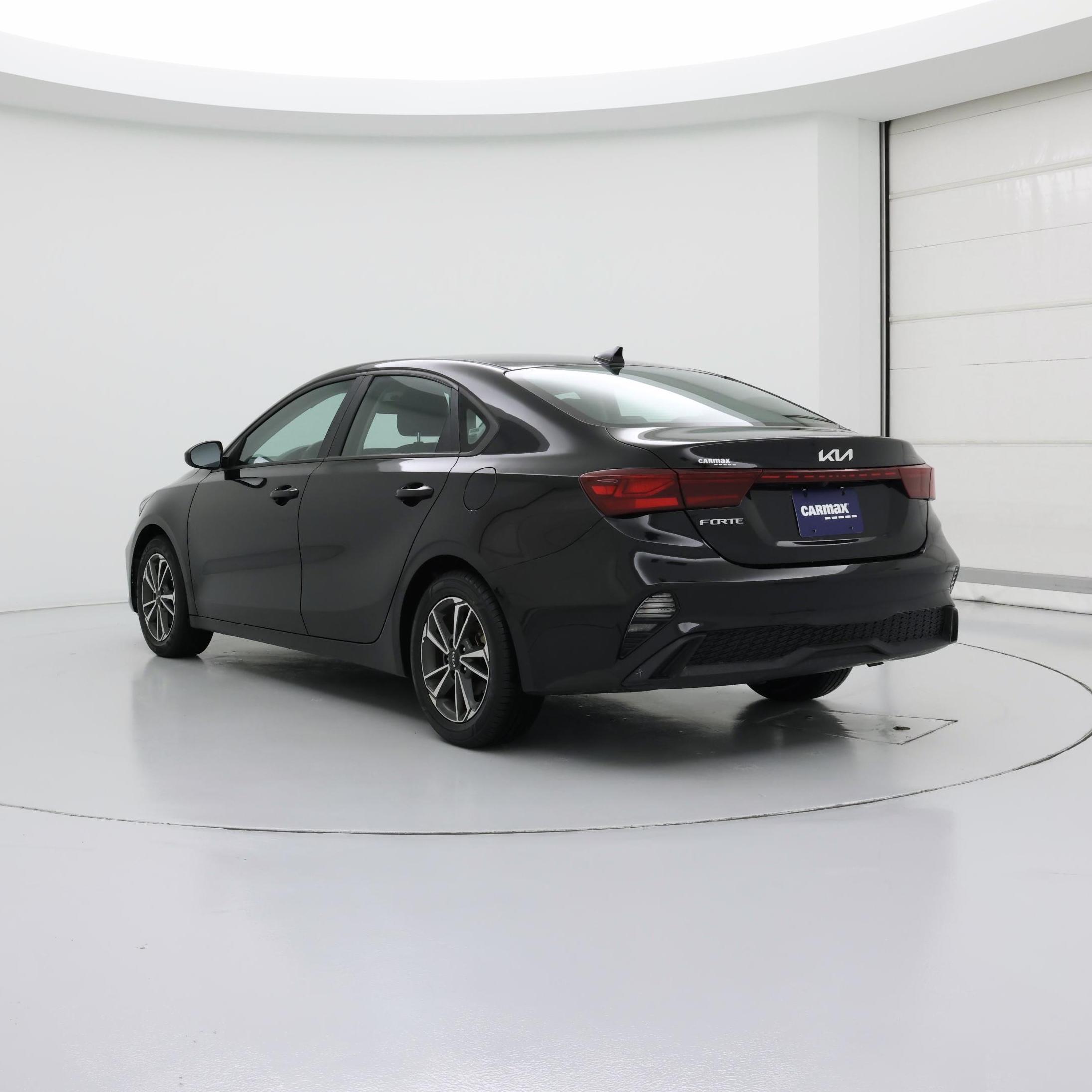 Thumbnail: 2023 Kia Forte - 2
