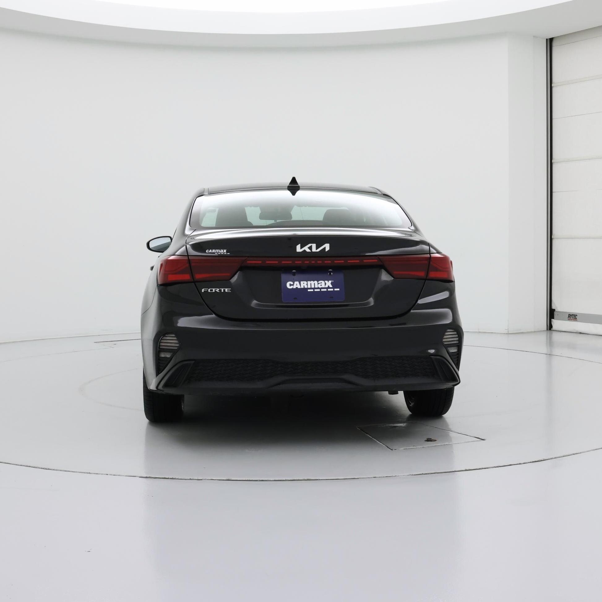 Thumbnail: 2023 Kia Forte - 6