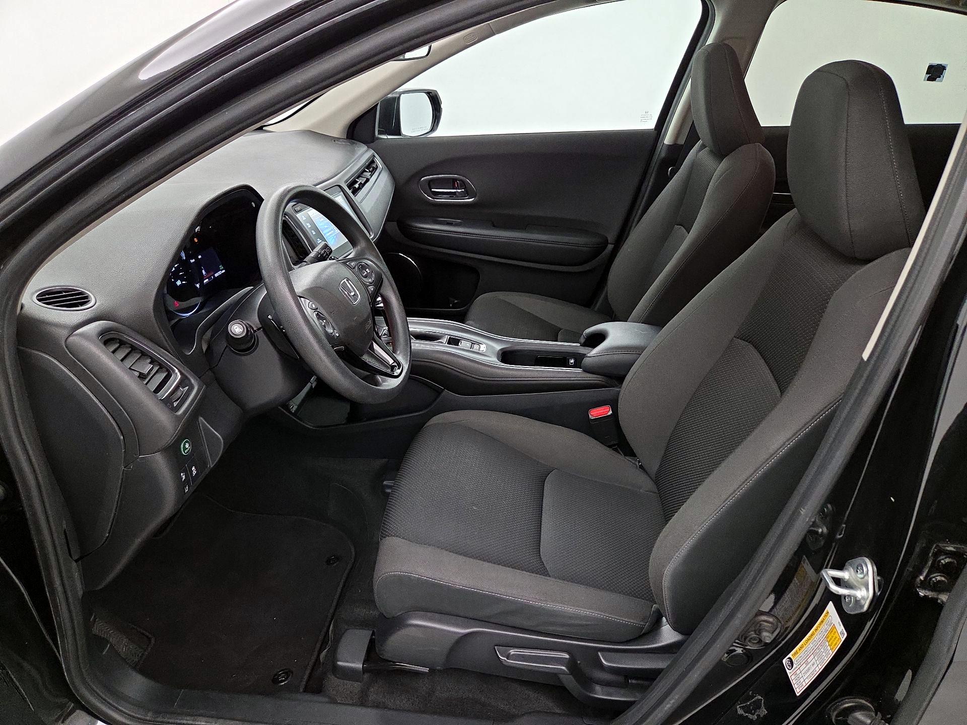 Thumbnail: 2022 Honda HR-V - 11