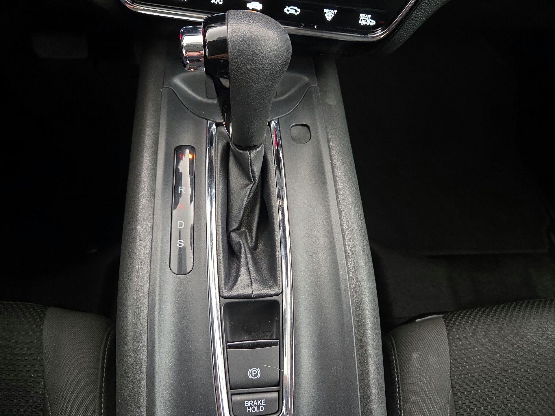 Thumbnail: 2022 Honda HR-V - 17